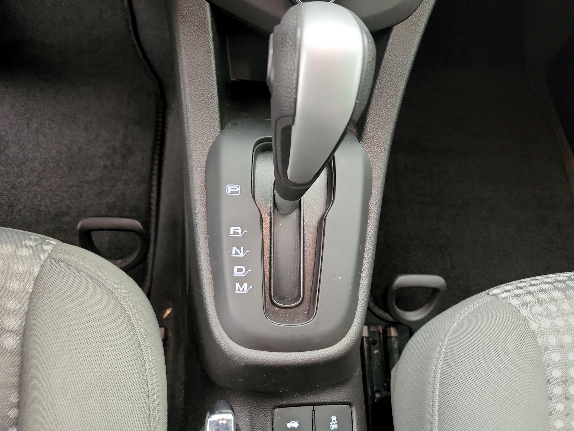 Thumbnail: 2020 Chevrolet Sonic - 17