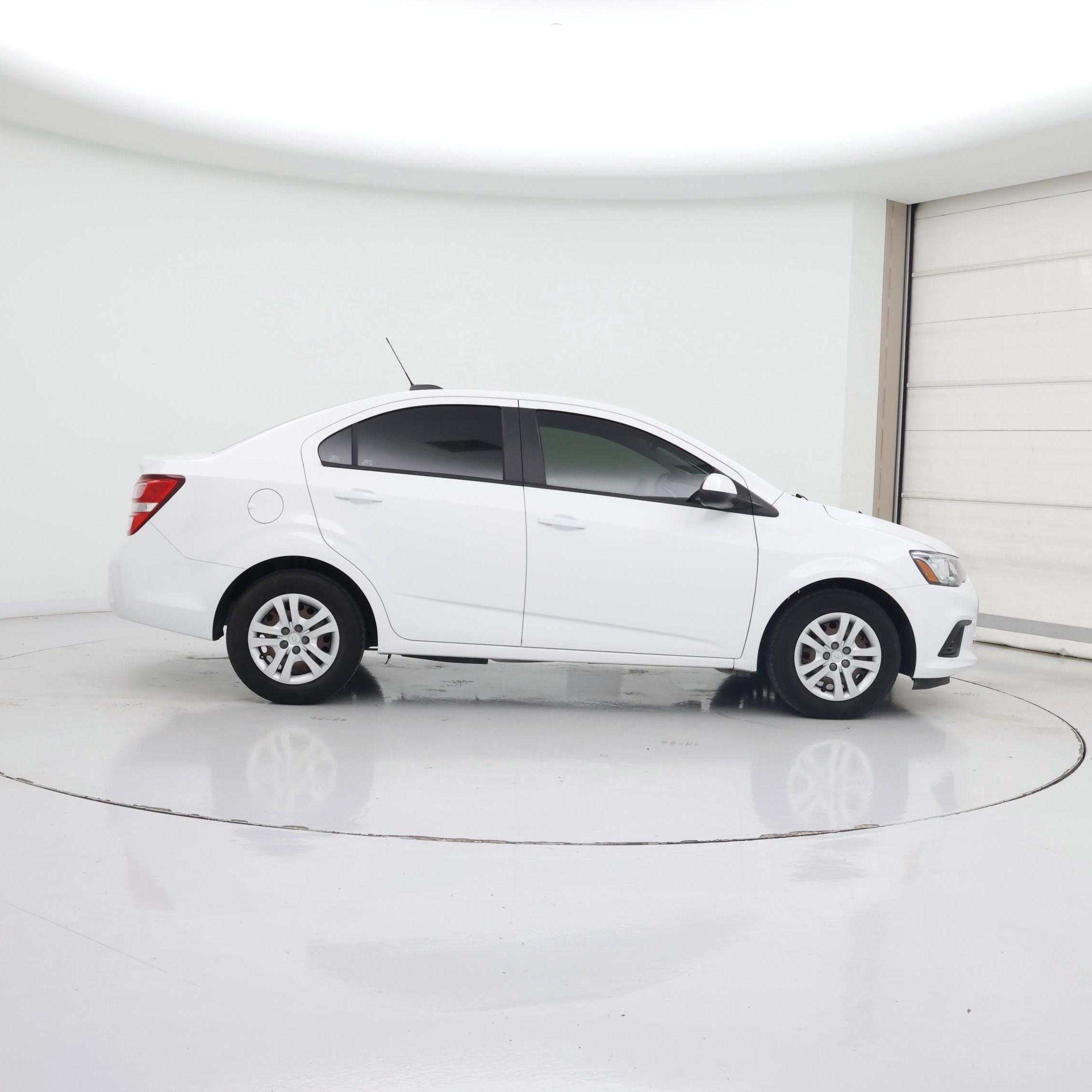 Thumbnail: 2020 Chevrolet Sonic - 7