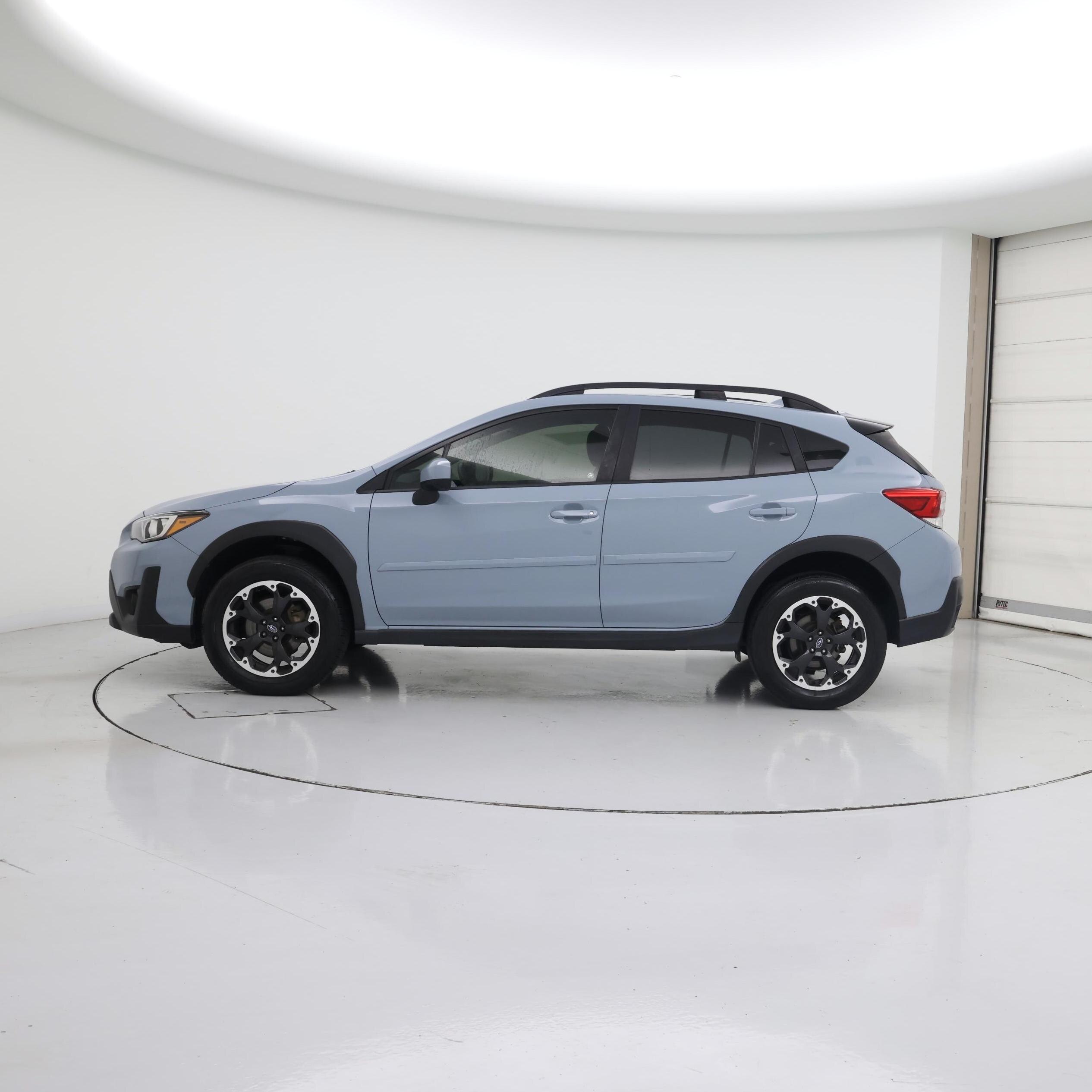 Thumbnail: 2021 Subaru Crosstrek - 3