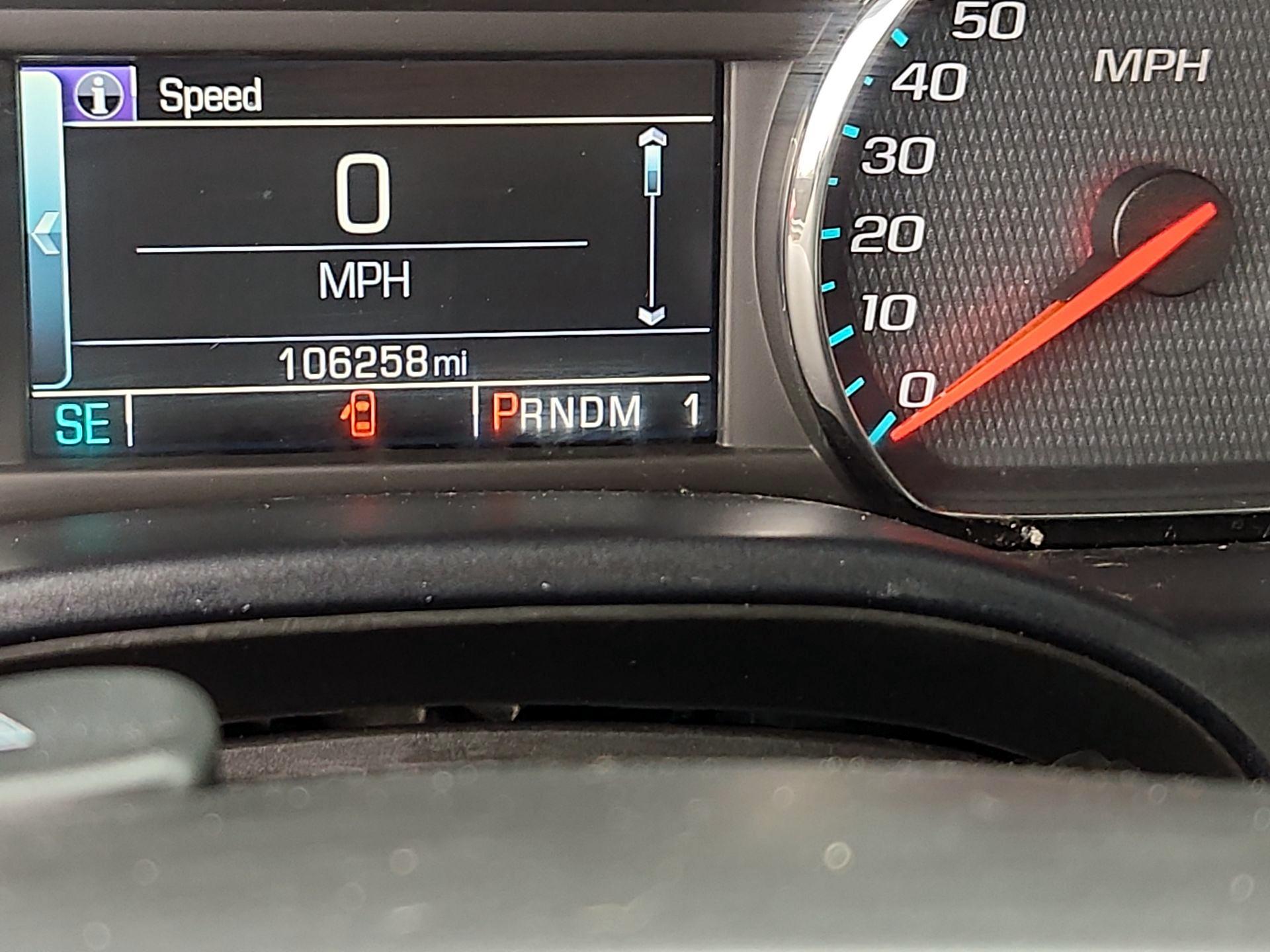 Thumbnail: 2015 Chevrolet Silverado 3500 - 16