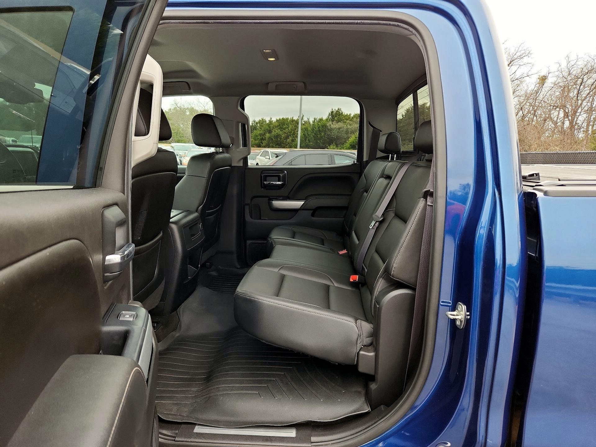 Thumbnail: 2015 Chevrolet Silverado 3500 - 18