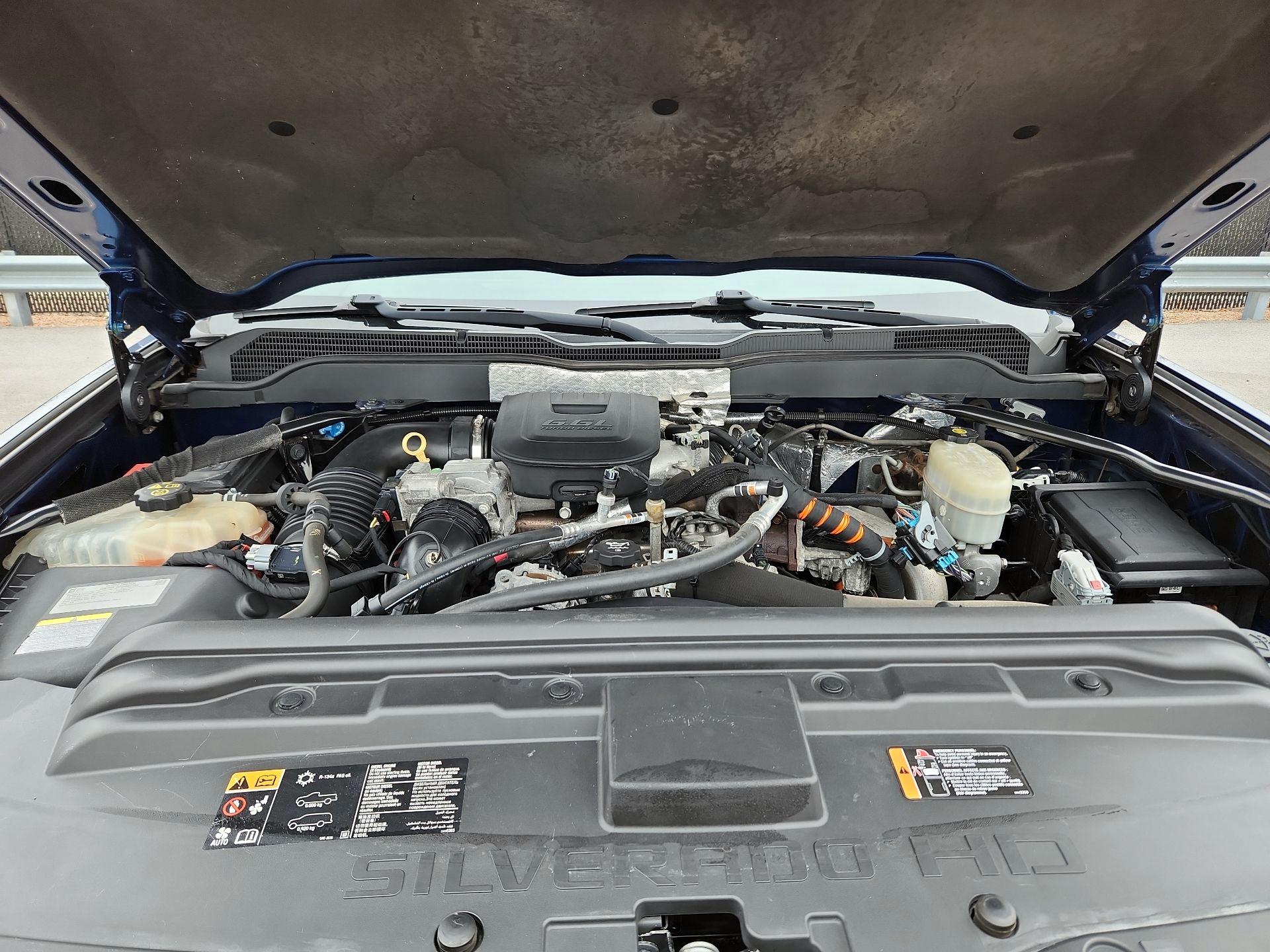 Thumbnail: 2015 Chevrolet Silverado 3500 - 20