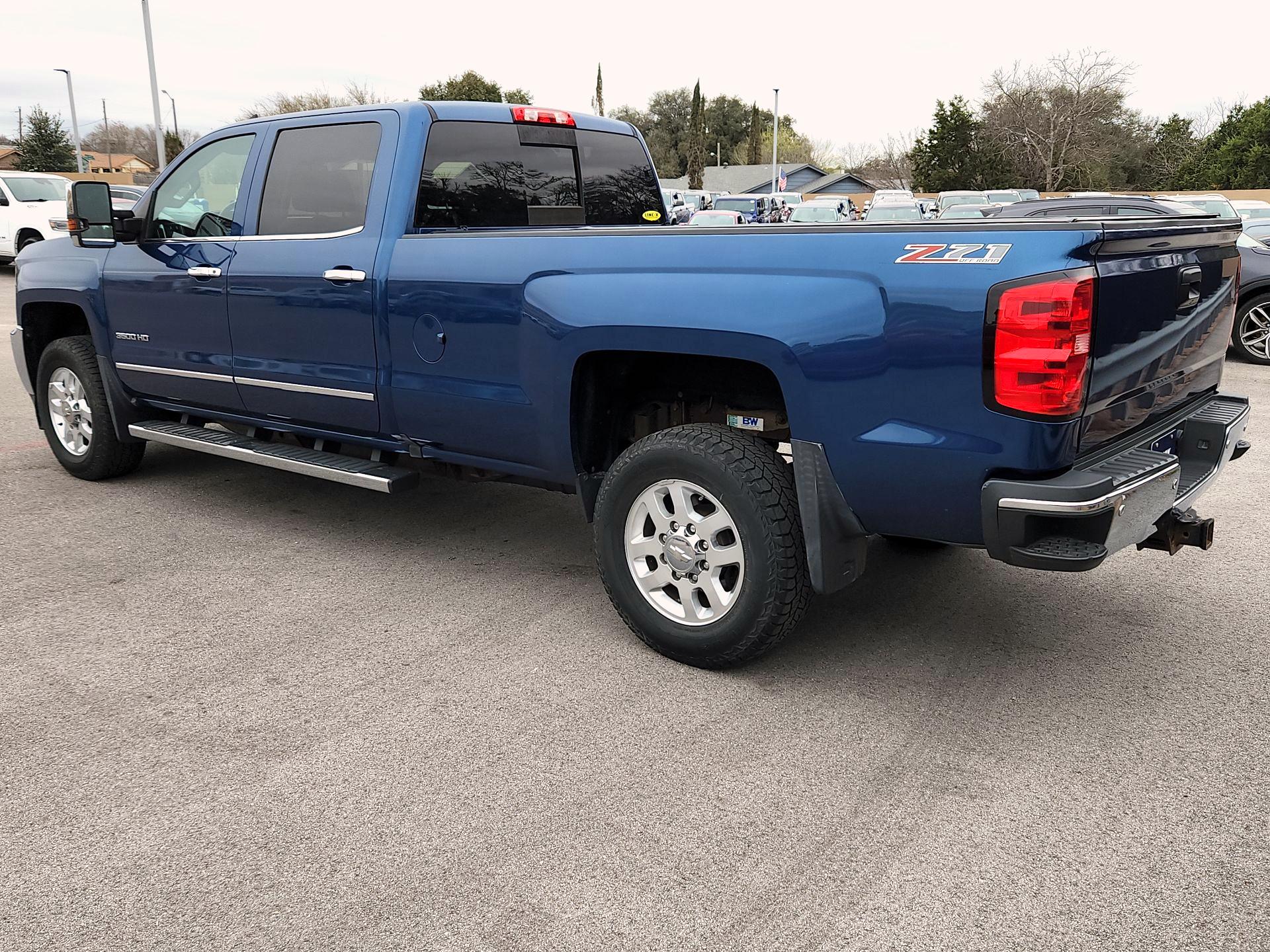 Thumbnail: 2015 Chevrolet Silverado 3500 - 7