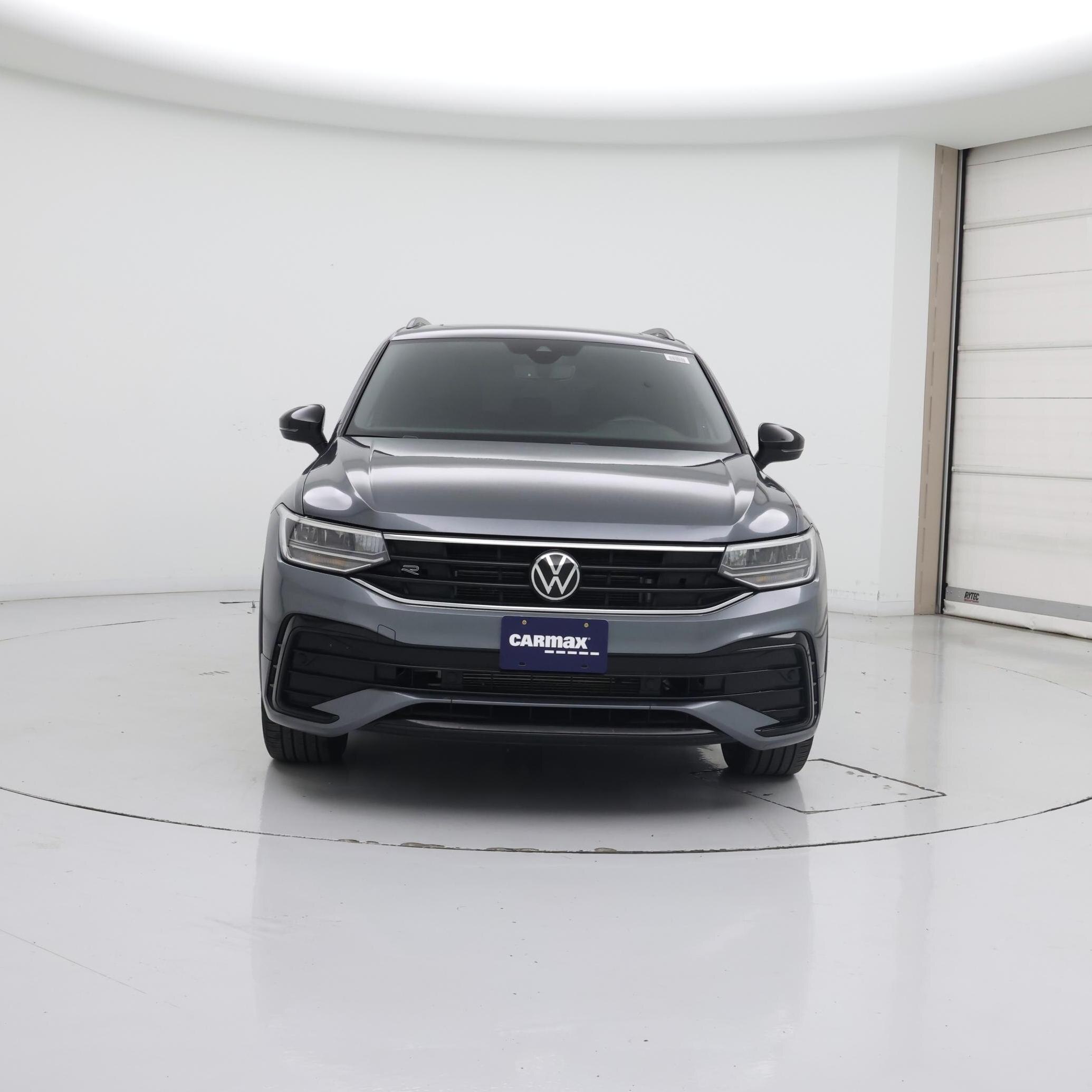 Thumbnail: 2023 Volkswagen Tiguan - 5
