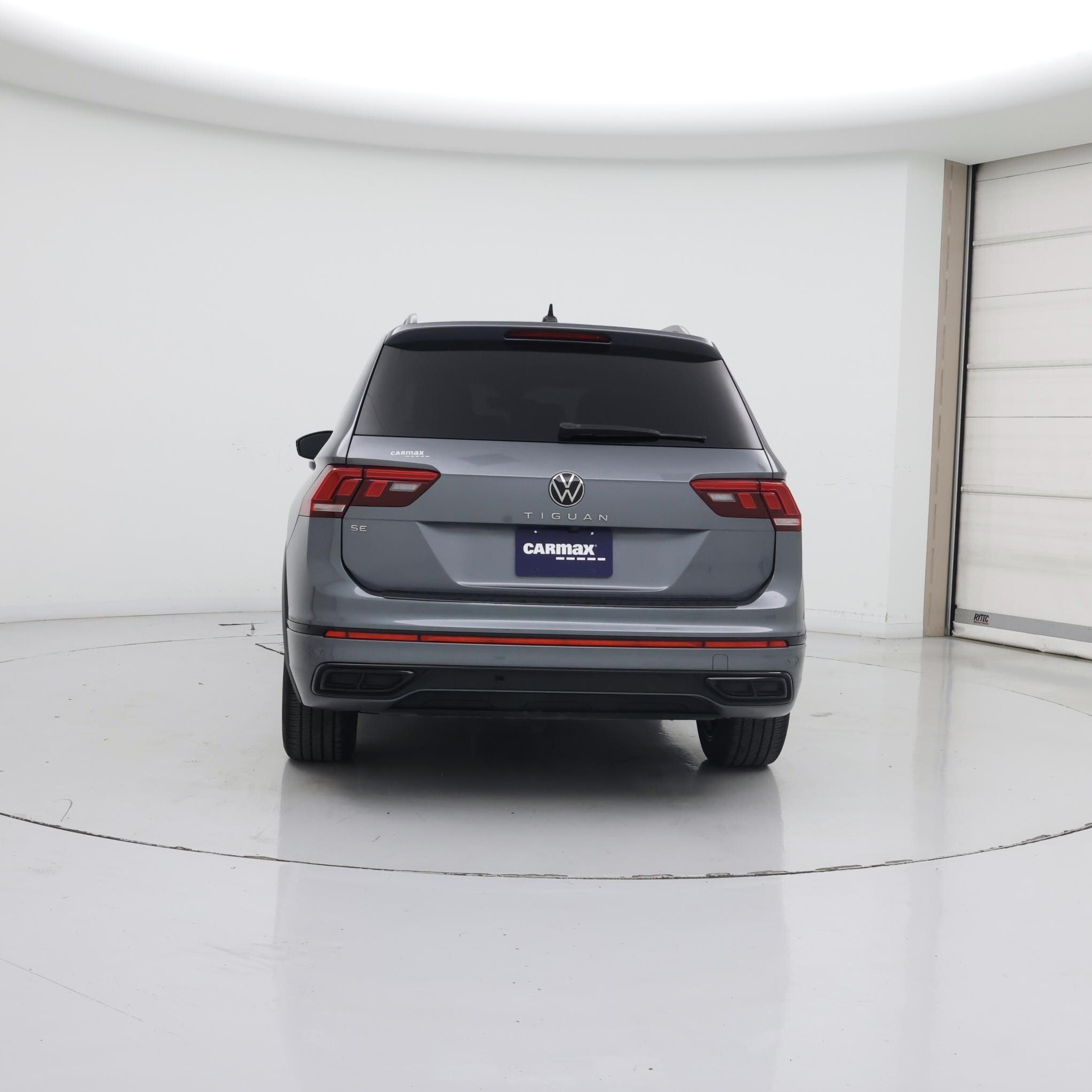 Thumbnail: 2023 Volkswagen Tiguan - 6