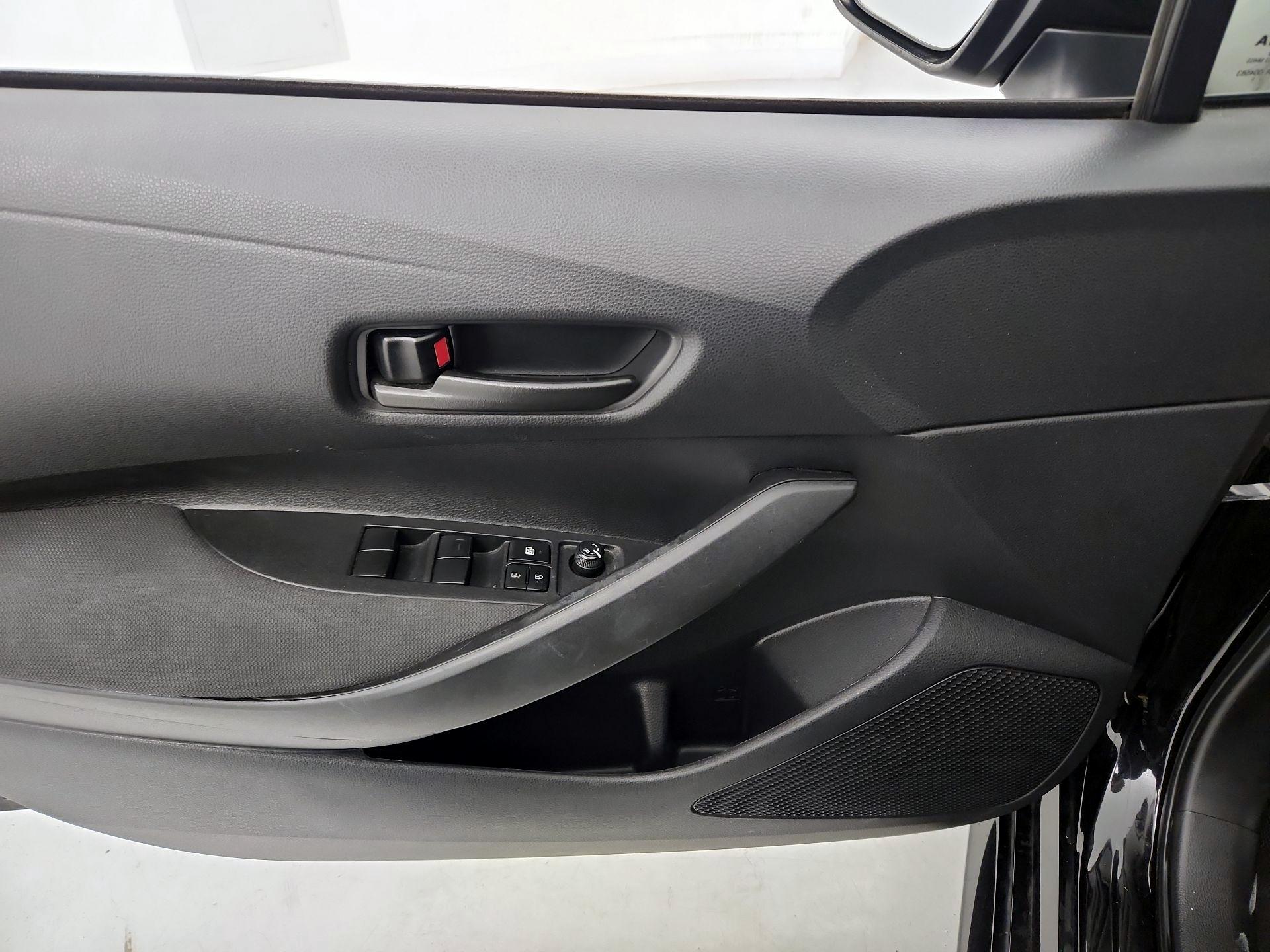 Thumbnail: 2022 Toyota Corolla - 12