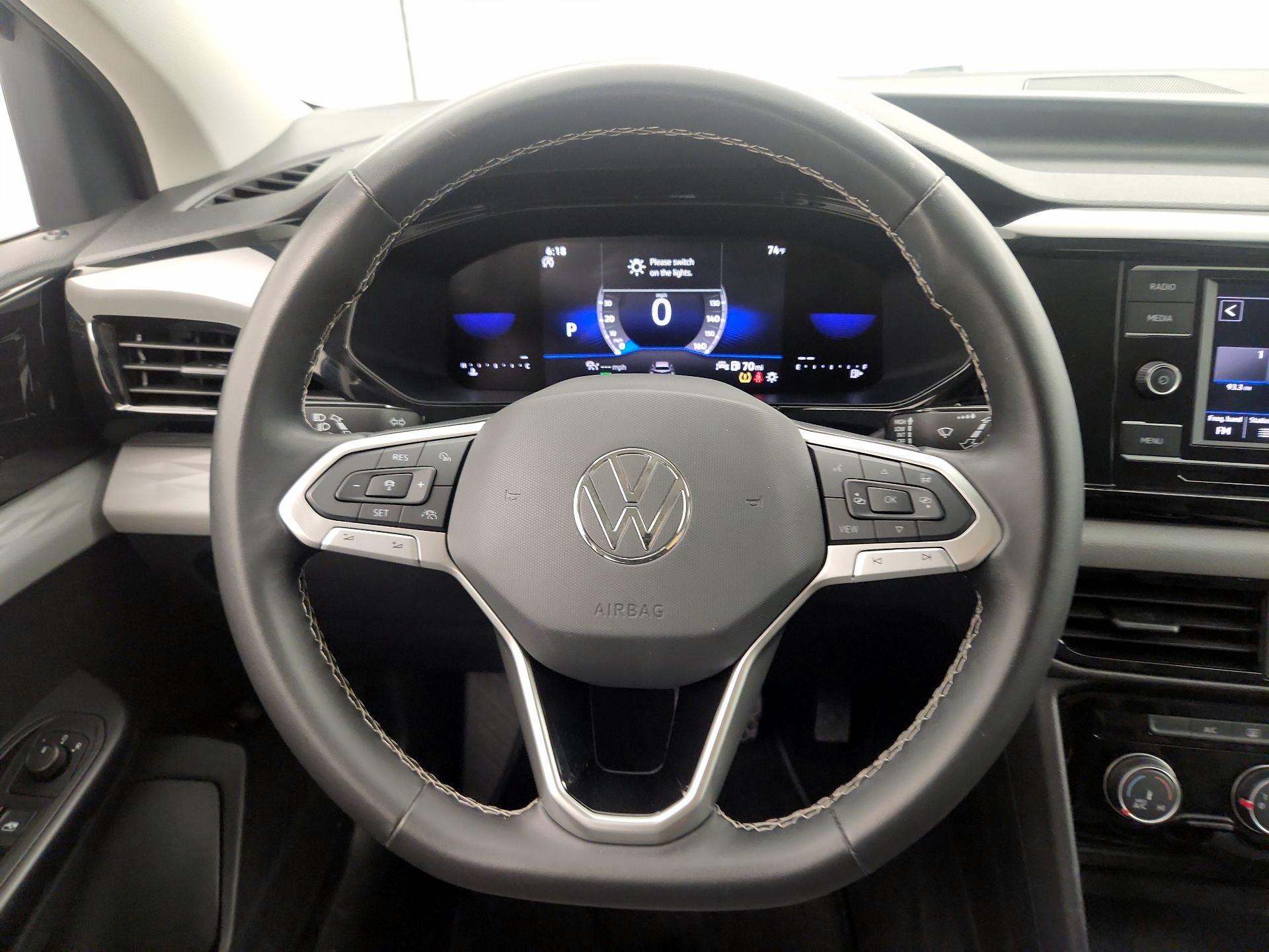 Thumbnail: 2024 Volkswagen Taos - 10