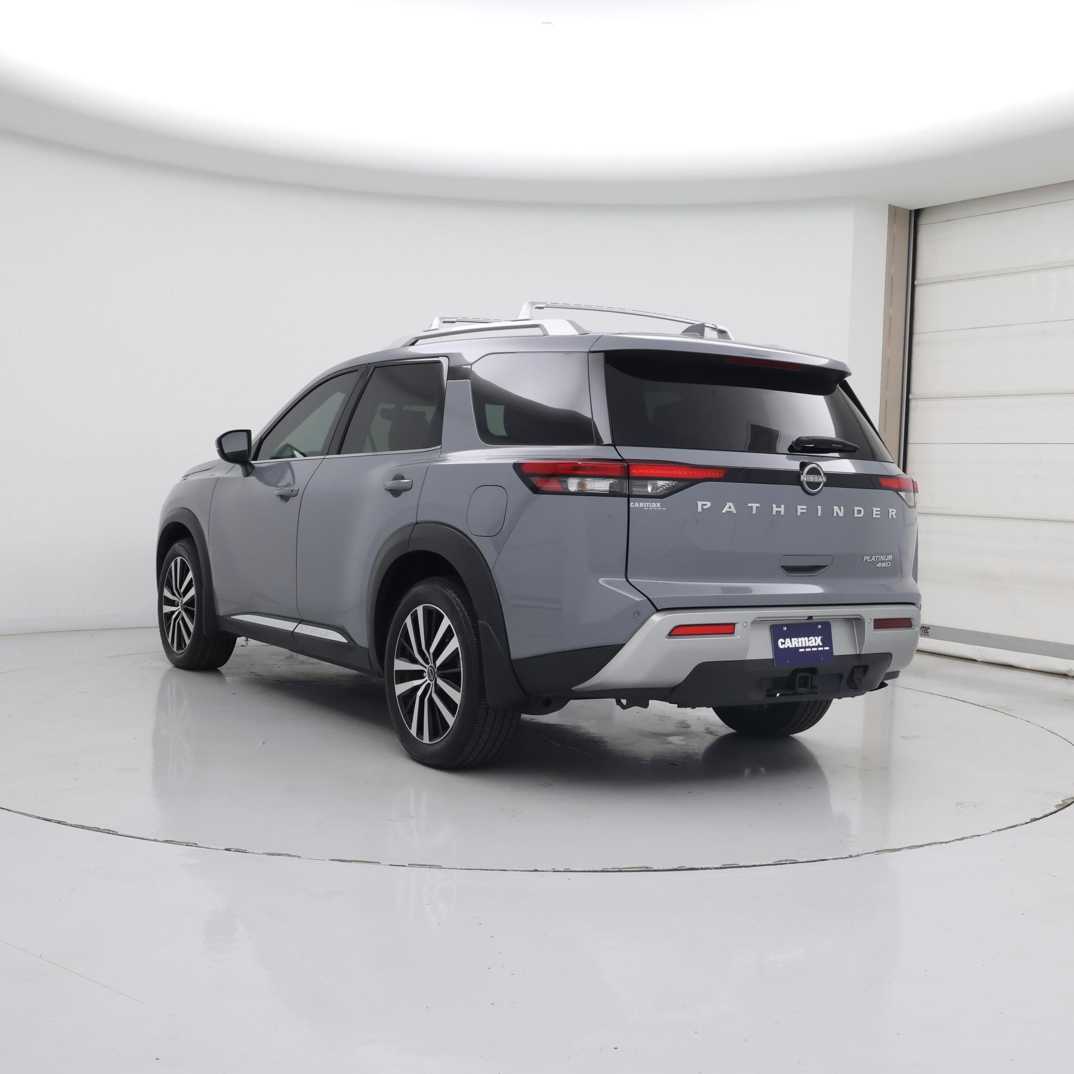Thumbnail: 2023 Nissan Pathfinder - 2