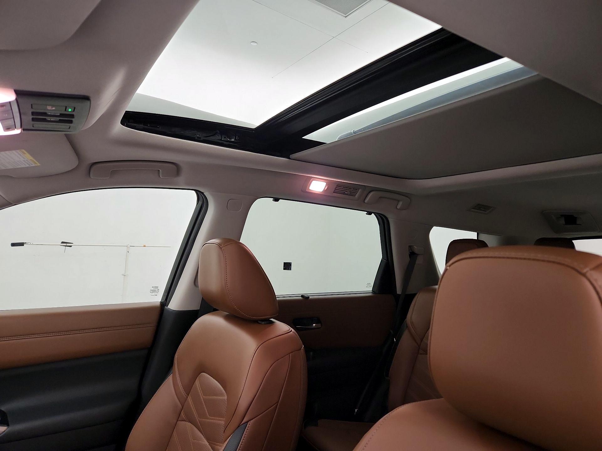 Thumbnail: 2023 Nissan Pathfinder - 20