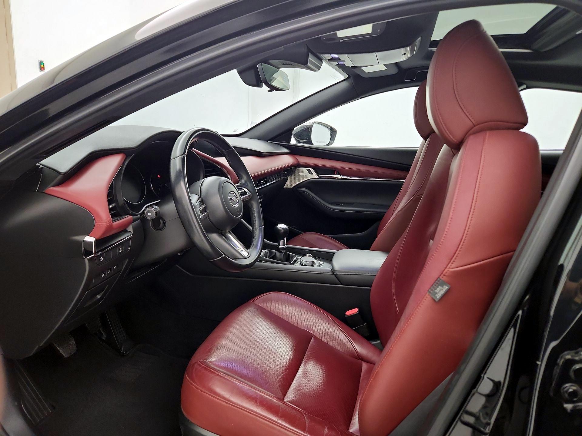 Thumbnail: 2020 Mazda Mazda3 - 11