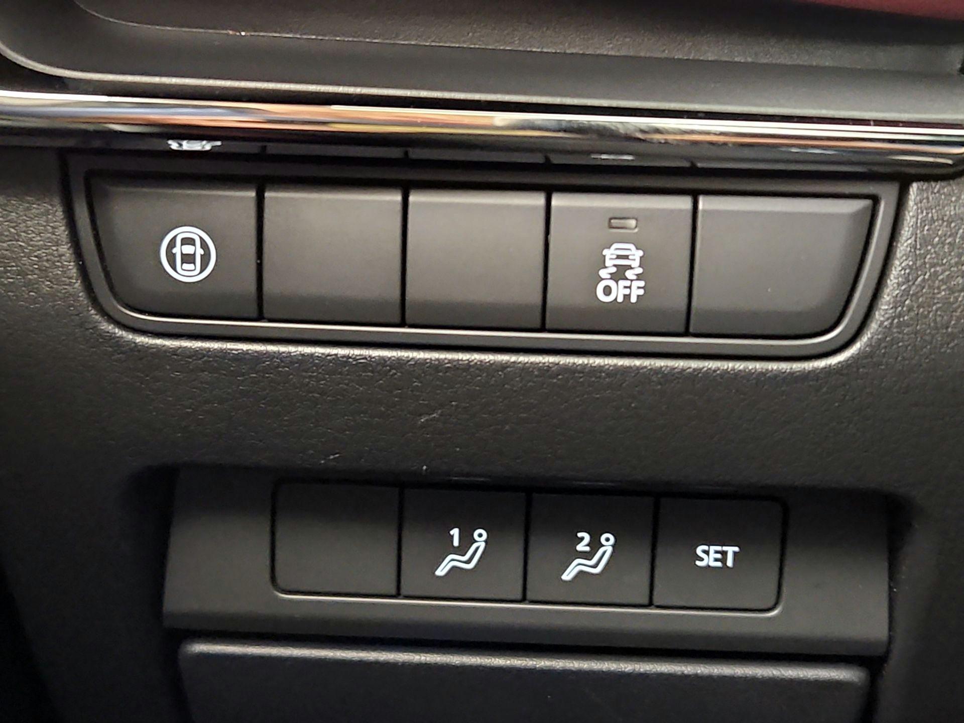 Thumbnail: 2020 Mazda Mazda3 - 13