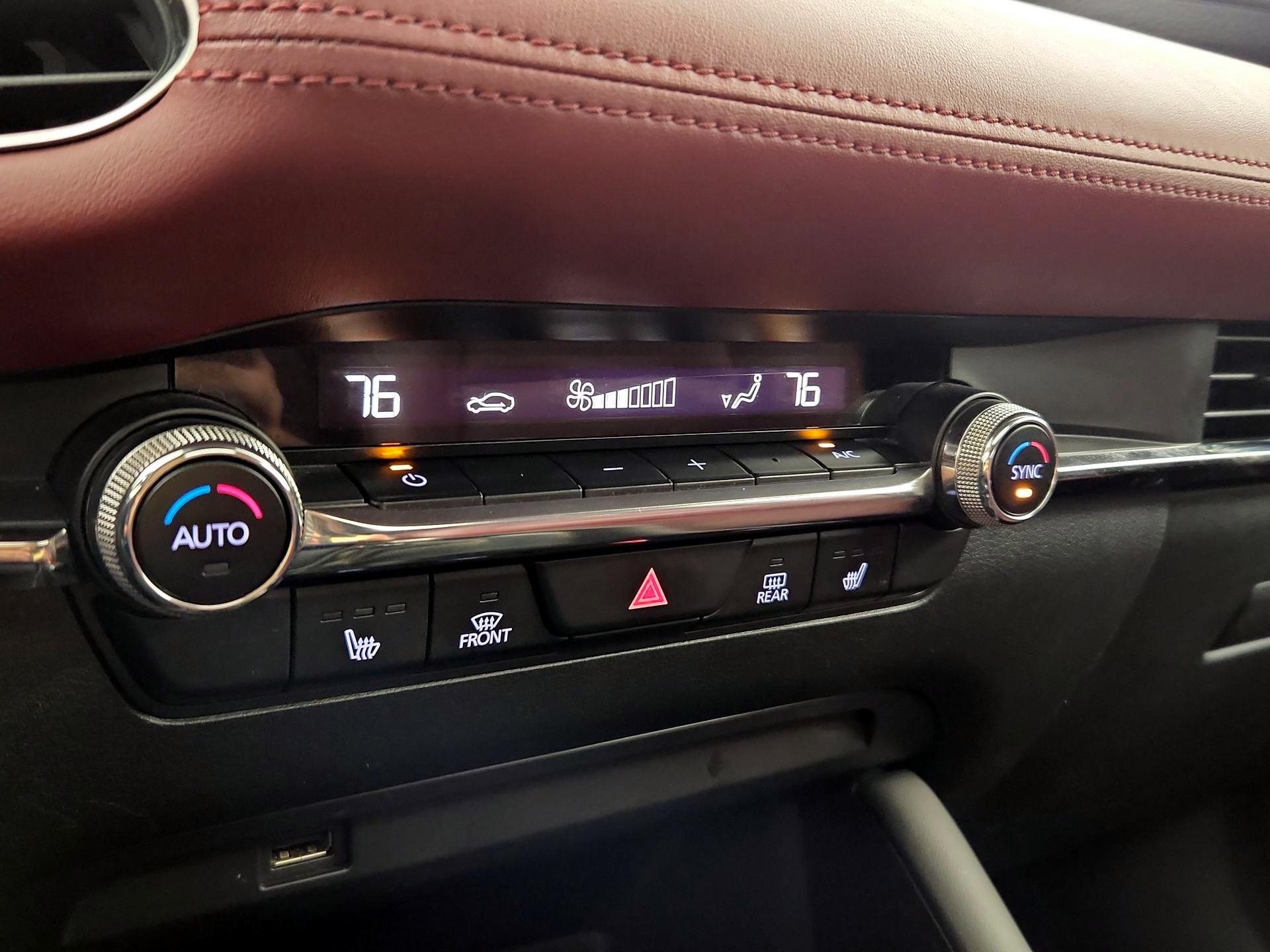 Thumbnail: 2020 Mazda Mazda3 - 16