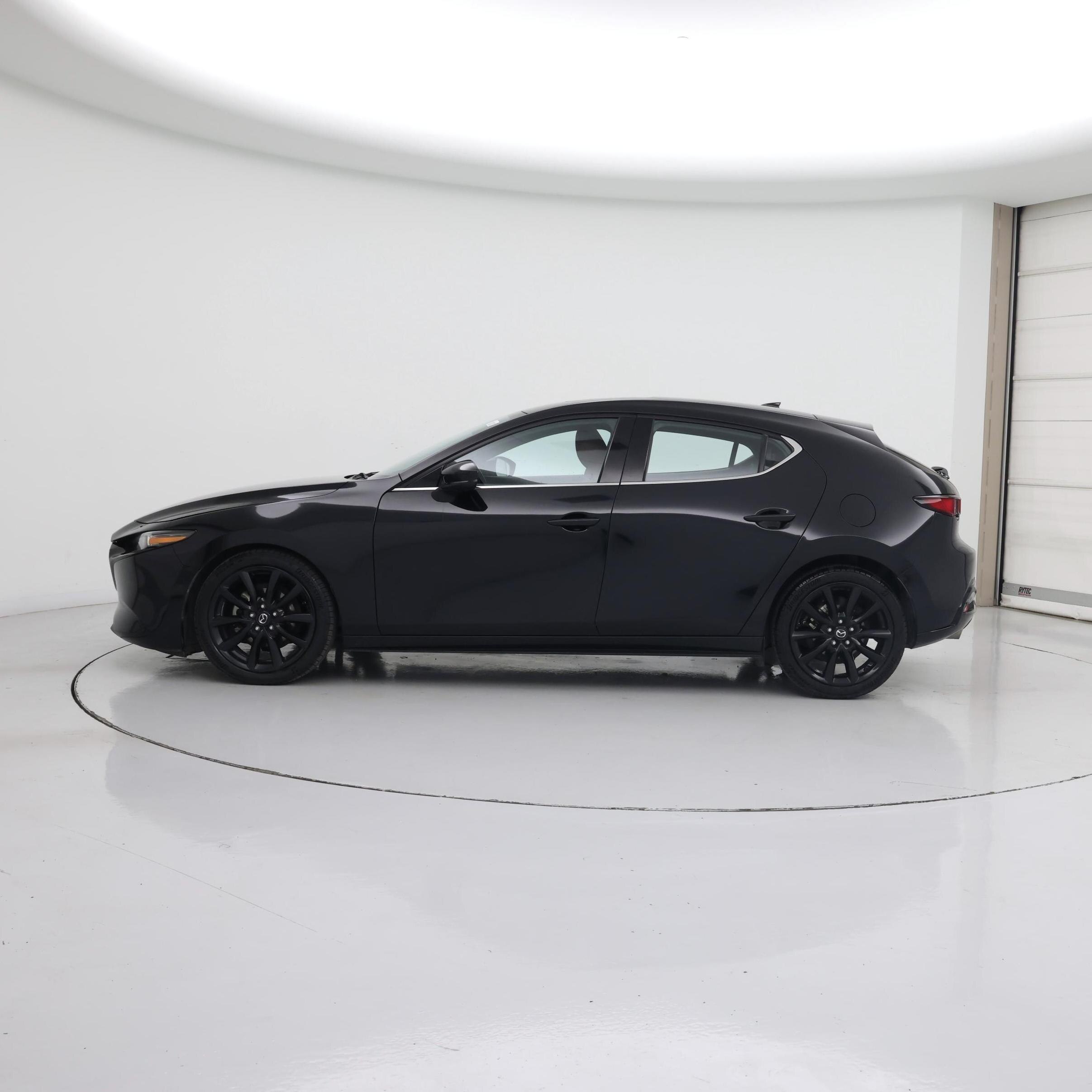 Thumbnail: 2020 Mazda Mazda3 - 3