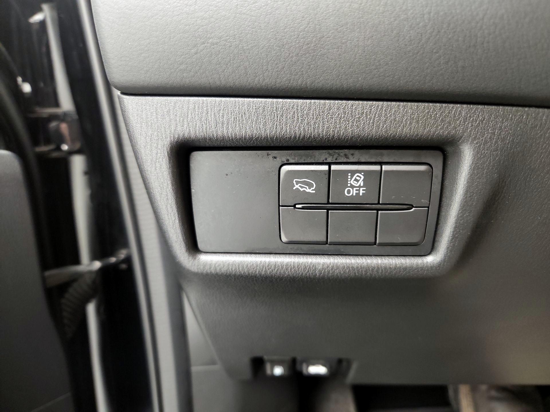 Thumbnail: 2021 Mazda CX-5 - 13