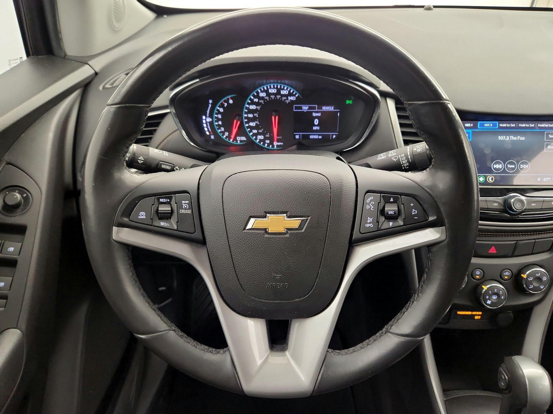 Thumbnail: 2018 Chevrolet Trax - 10