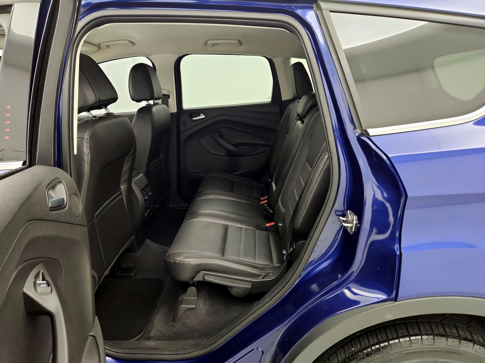 Thumbnail: 2015 Ford Escape - 19