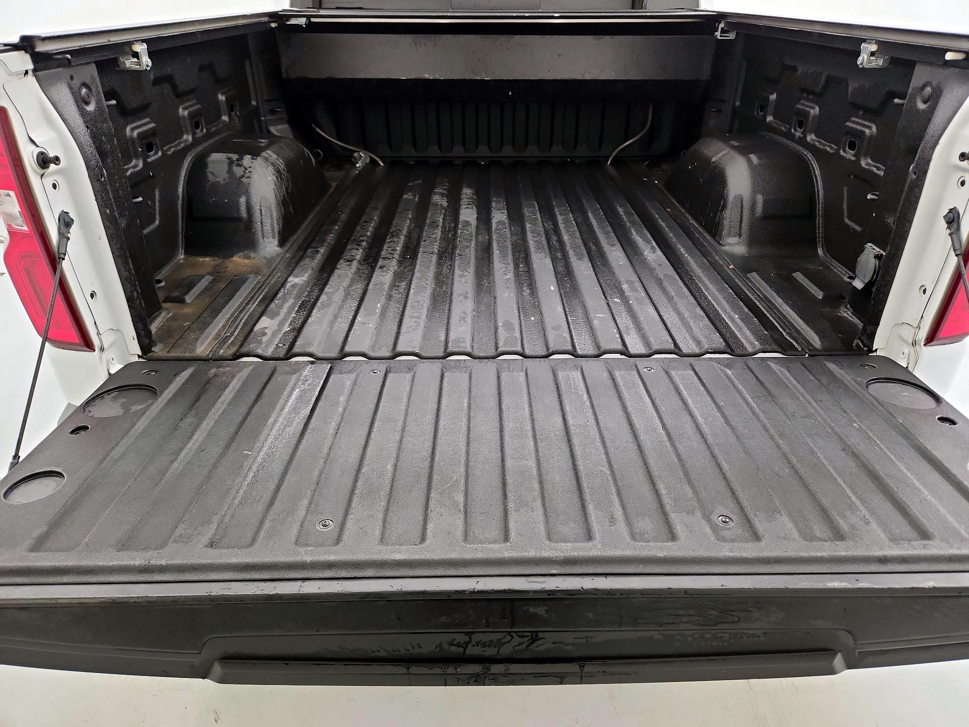 Thumbnail: 2021 Chevrolet Silverado 1500 - 20