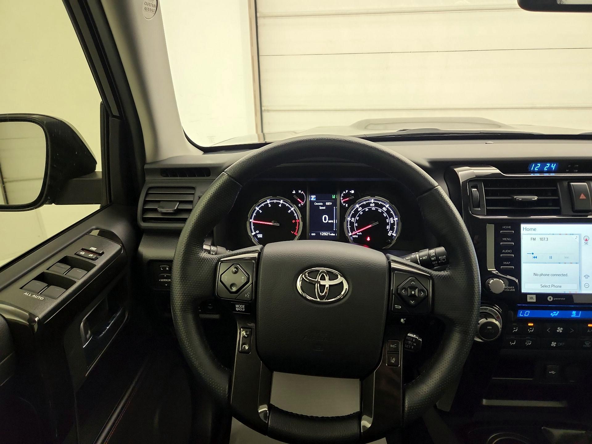 Thumbnail: 2024 Toyota 4Runner - 10