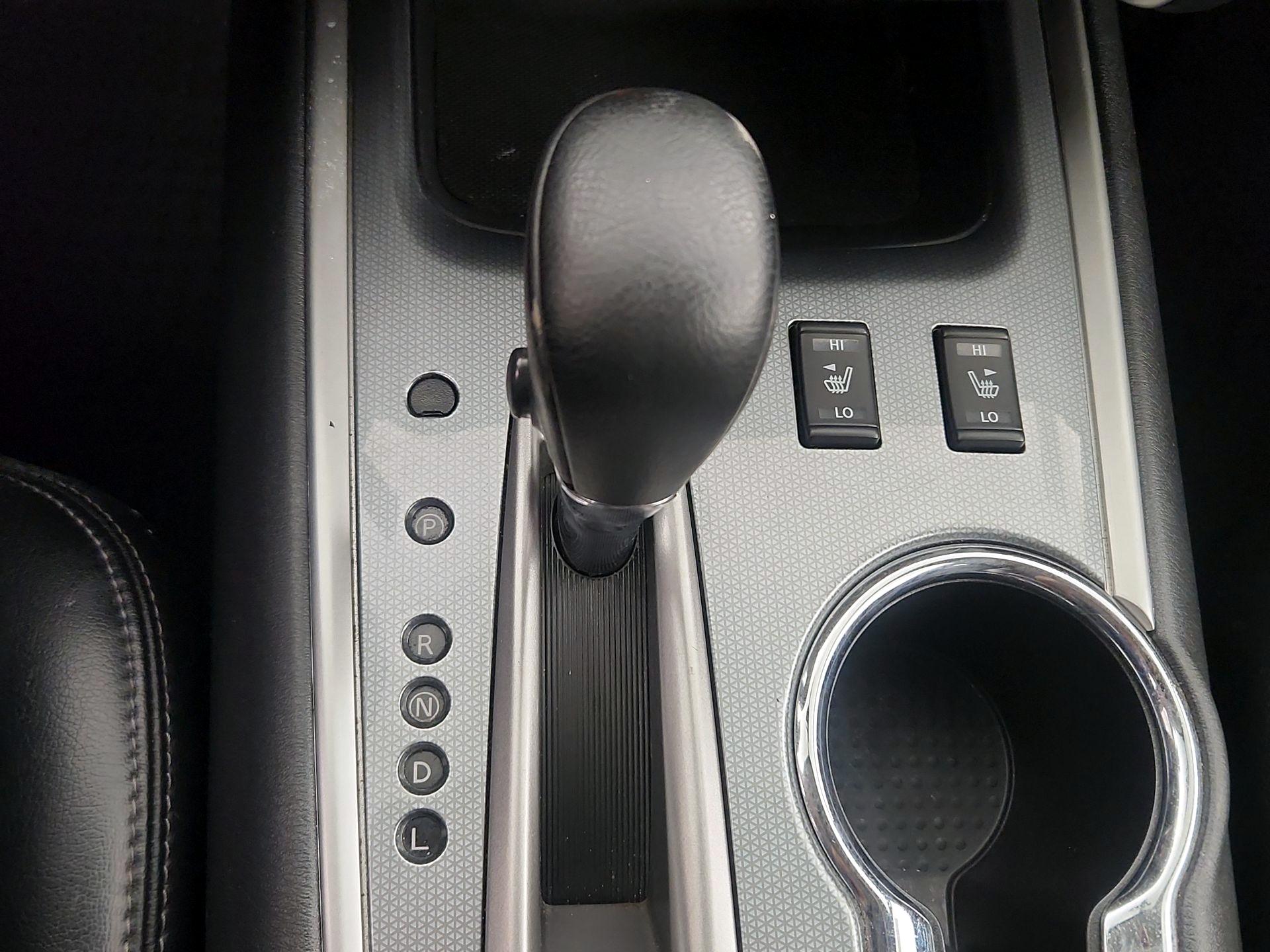 Thumbnail: 2020 Nissan Pathfinder - 18