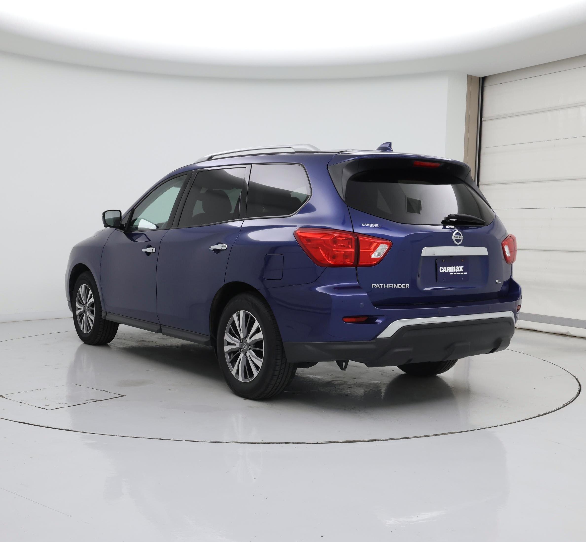 Thumbnail: 2020 Nissan Pathfinder - 2