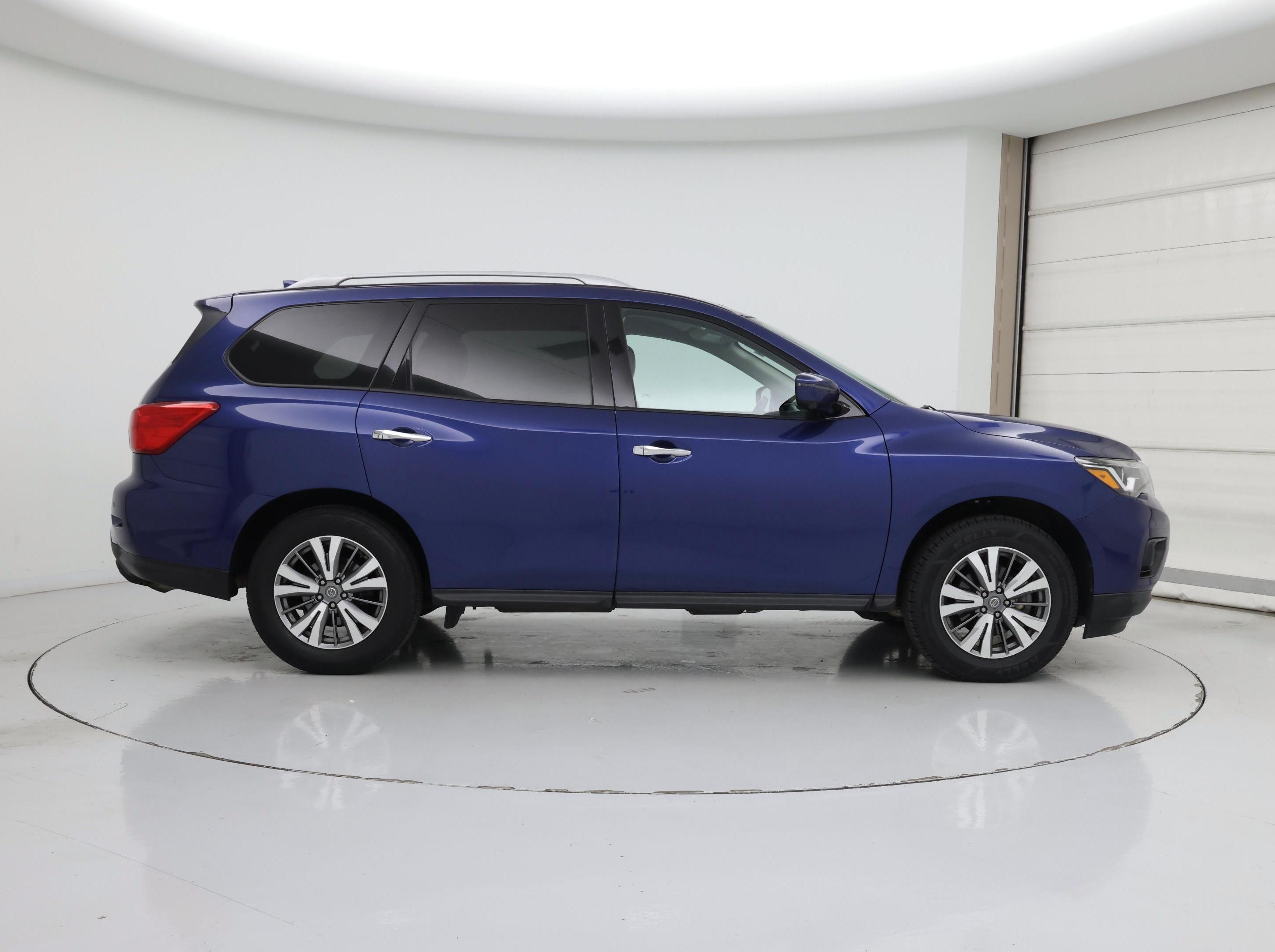 Thumbnail: 2020 Nissan Pathfinder - 7