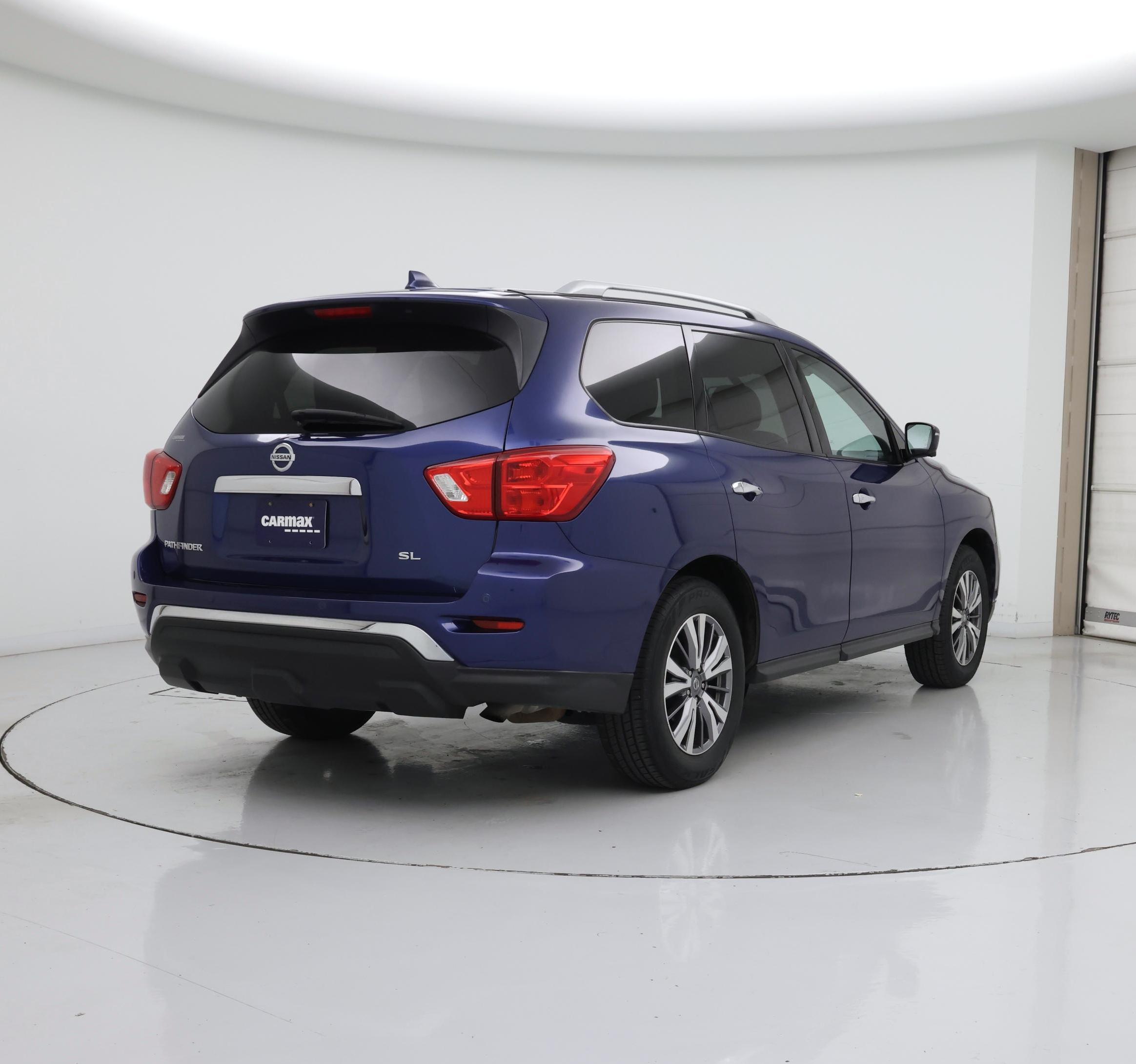 Thumbnail: 2020 Nissan Pathfinder - 8