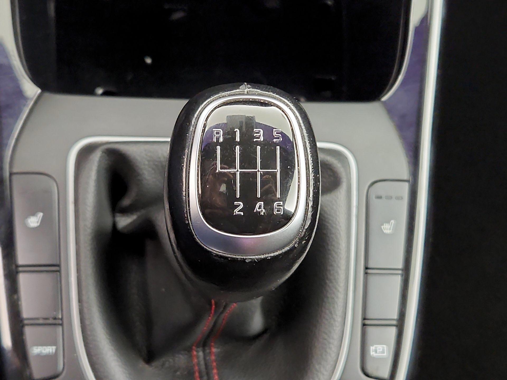 Thumbnail: 2023 Kia Forte - 18