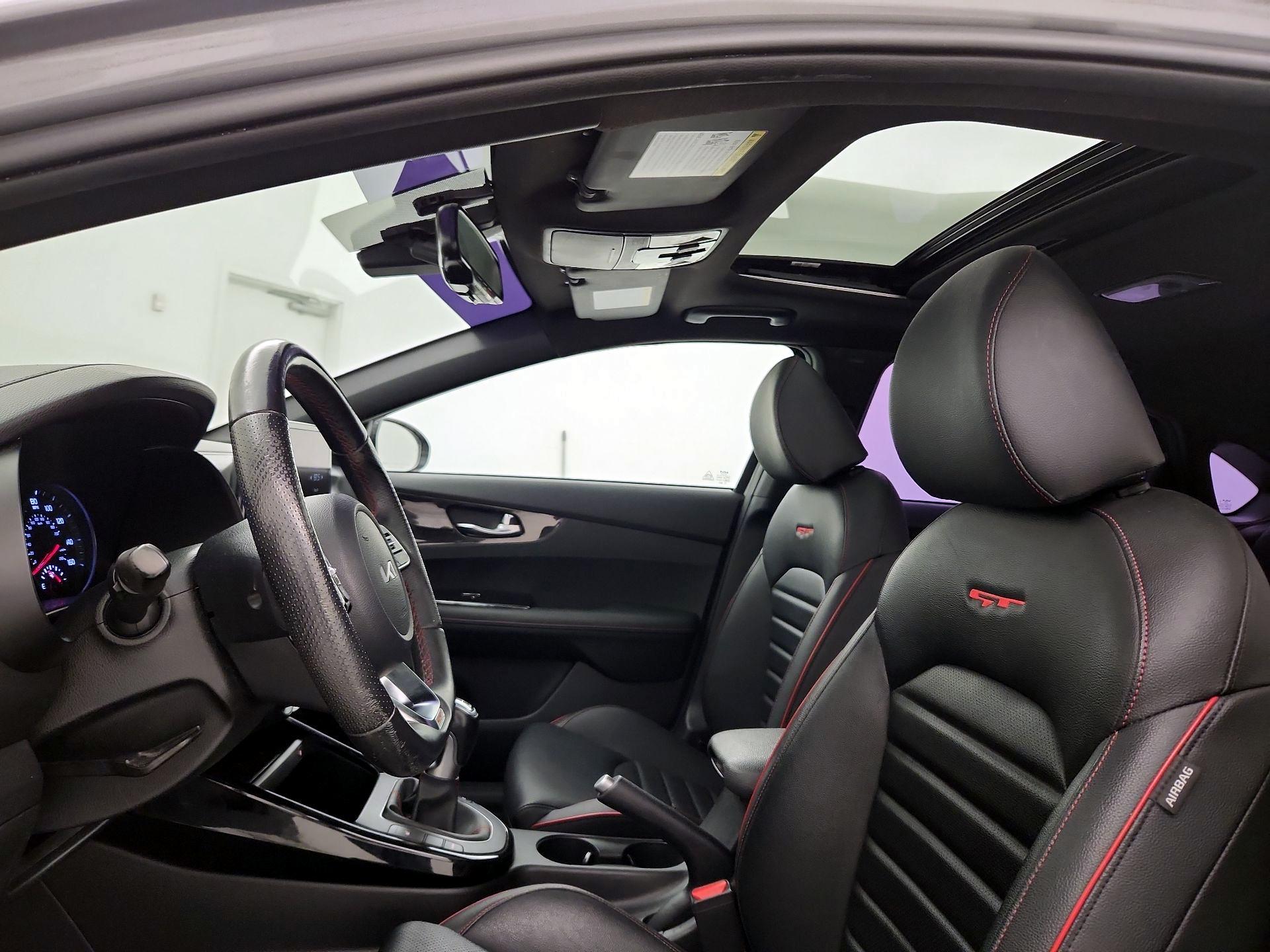 Thumbnail: 2023 Kia Forte - 20