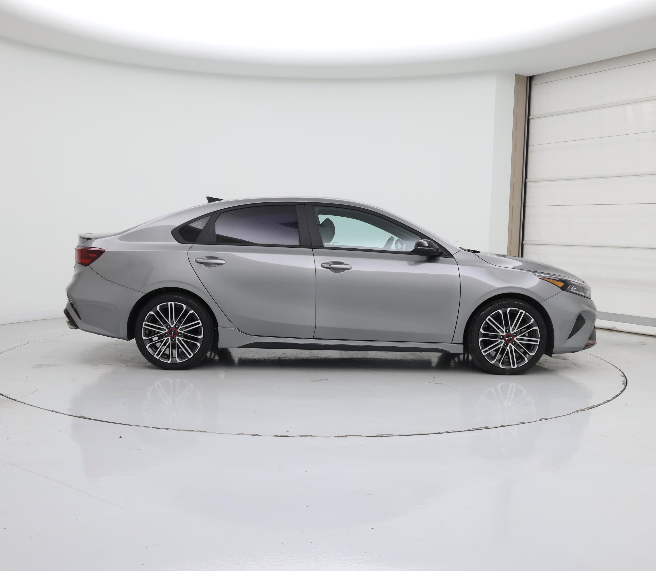 Thumbnail: 2023 Kia Forte - 7