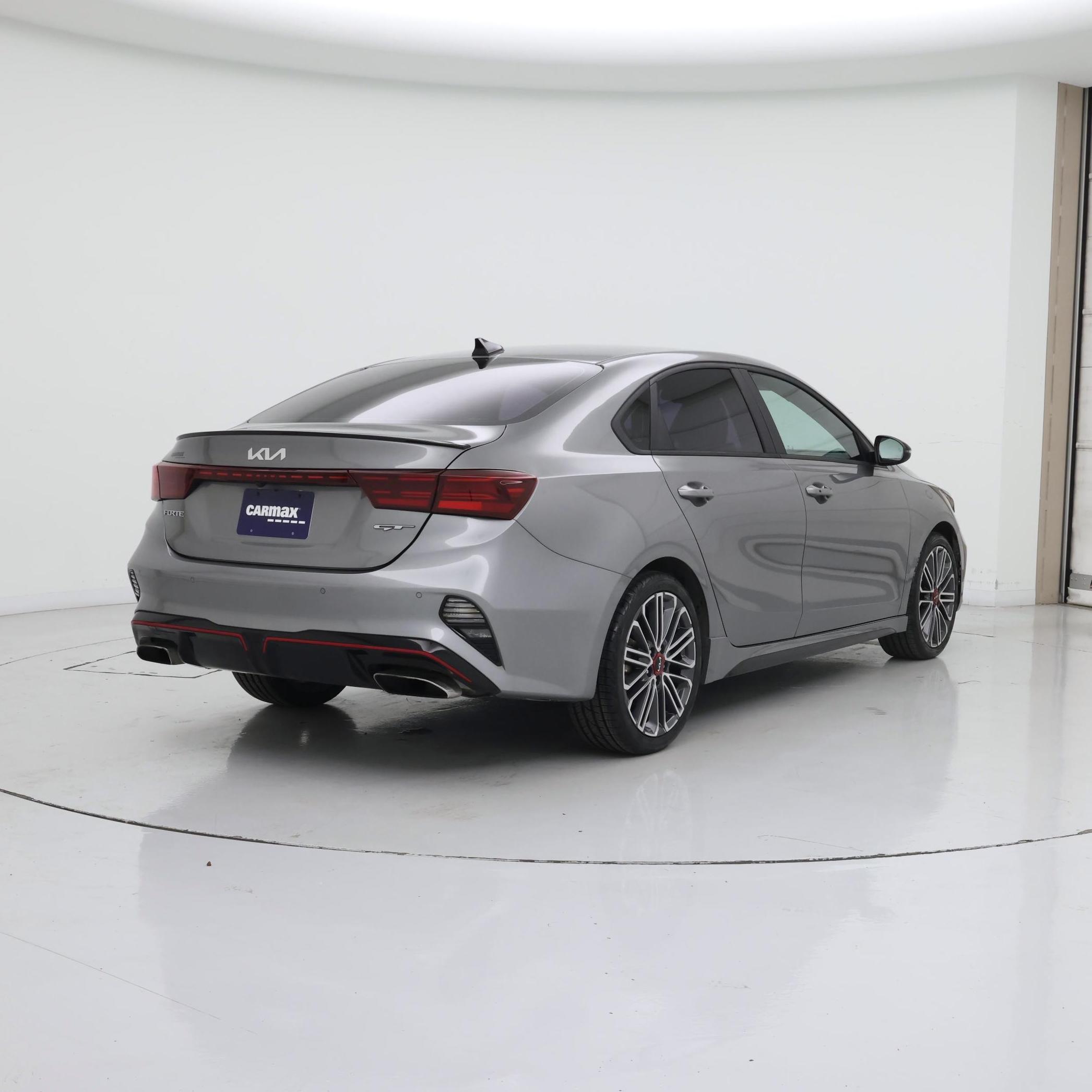 Thumbnail: 2023 Kia Forte - 8