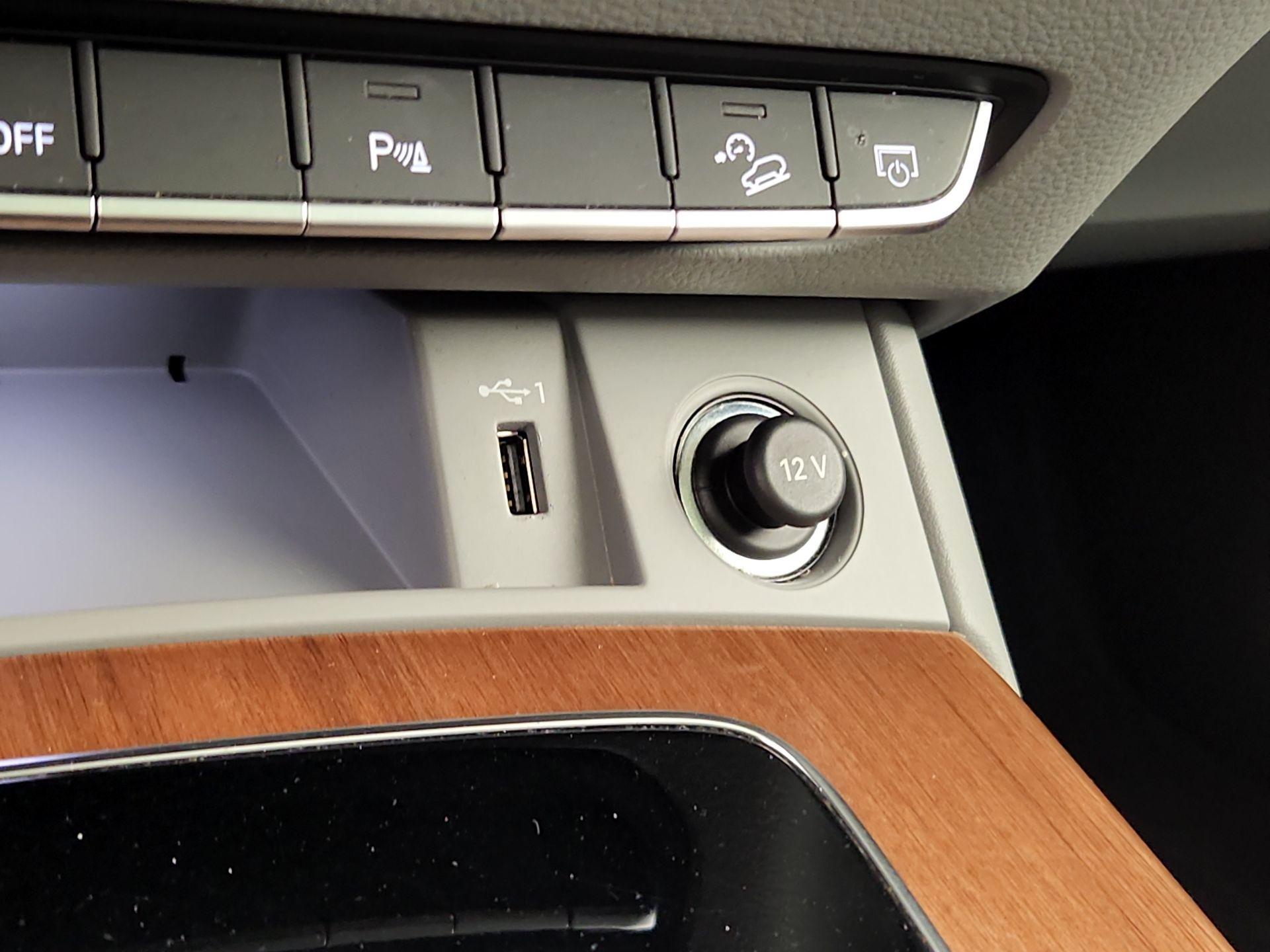 Thumbnail: 2021 Audi Q5 - 18