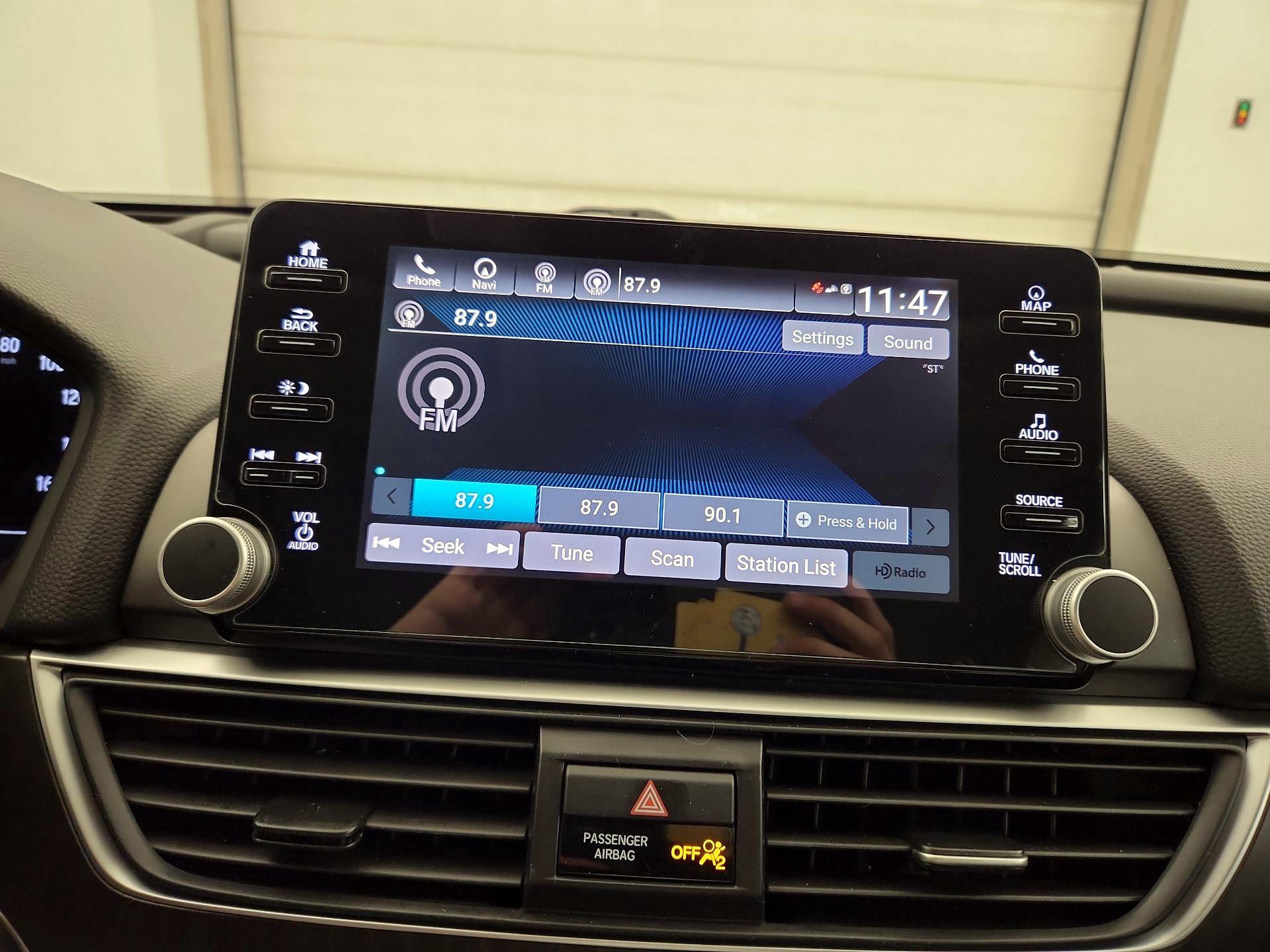 Thumbnail: 2018 Honda Accord - 16