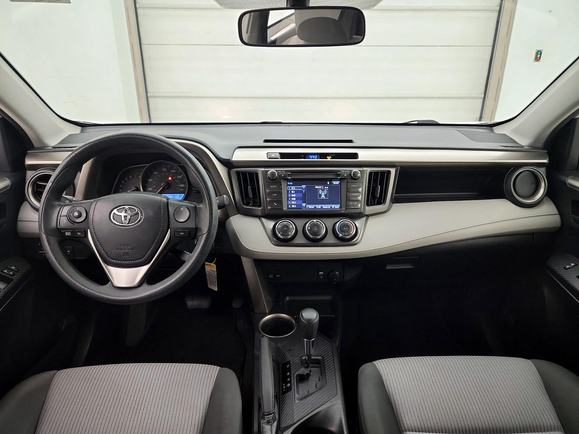 Thumbnail: 2014 Toyota RAV4 - 9