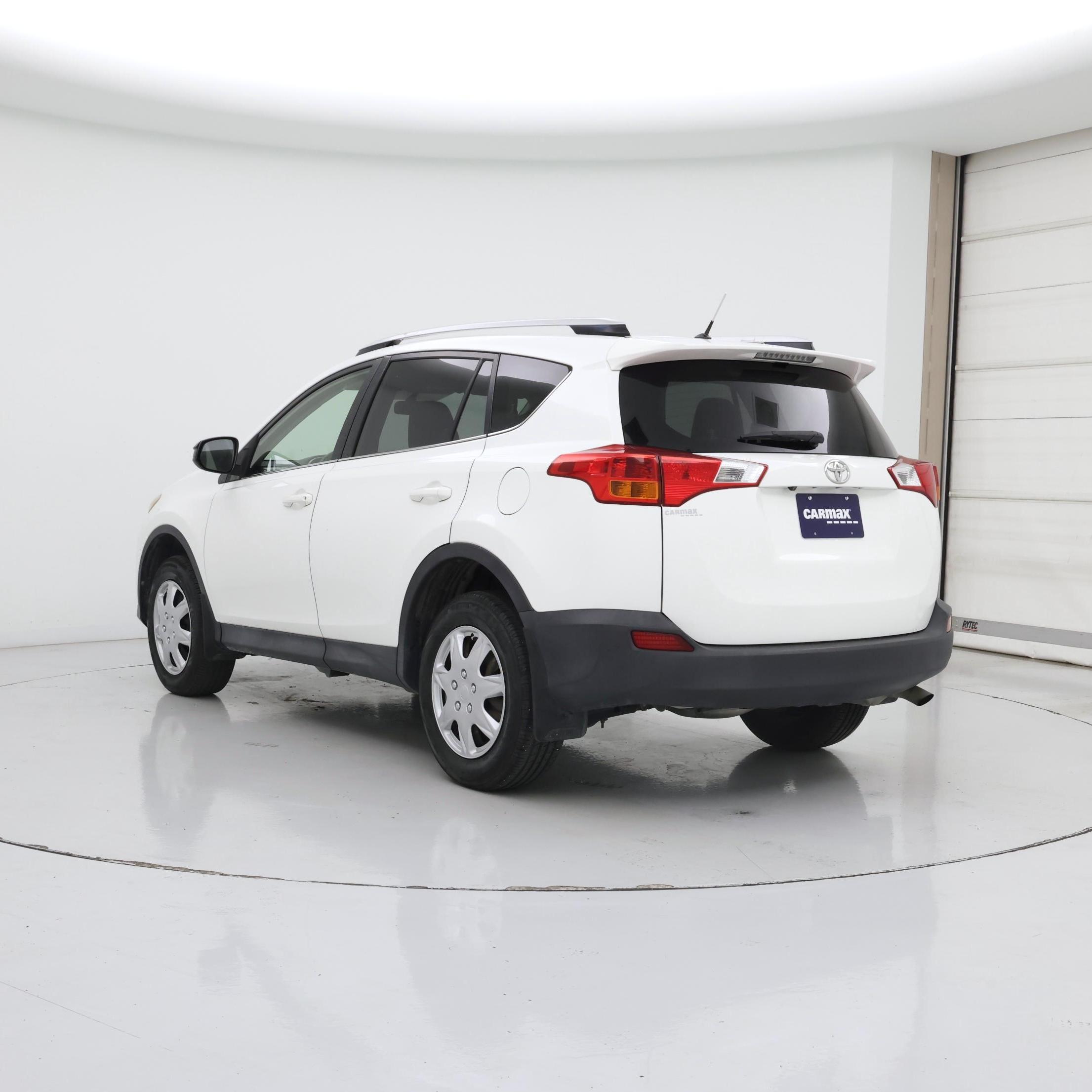 Thumbnail: 2014 Toyota RAV4 - 2