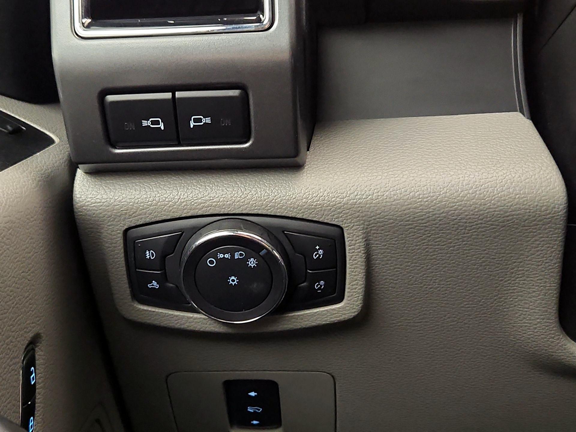 Thumbnail: 2020 Ford F-250 - 13