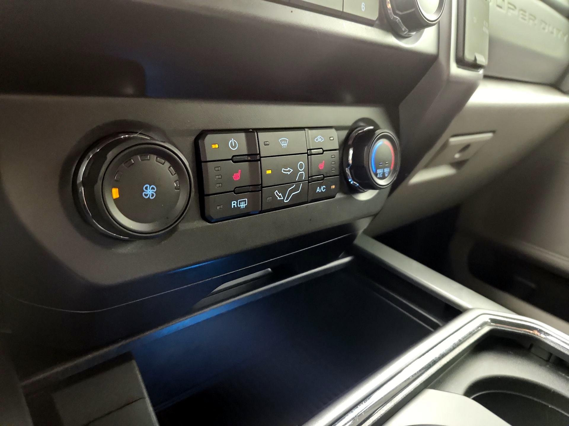 Thumbnail: 2020 Ford F-250 - 16