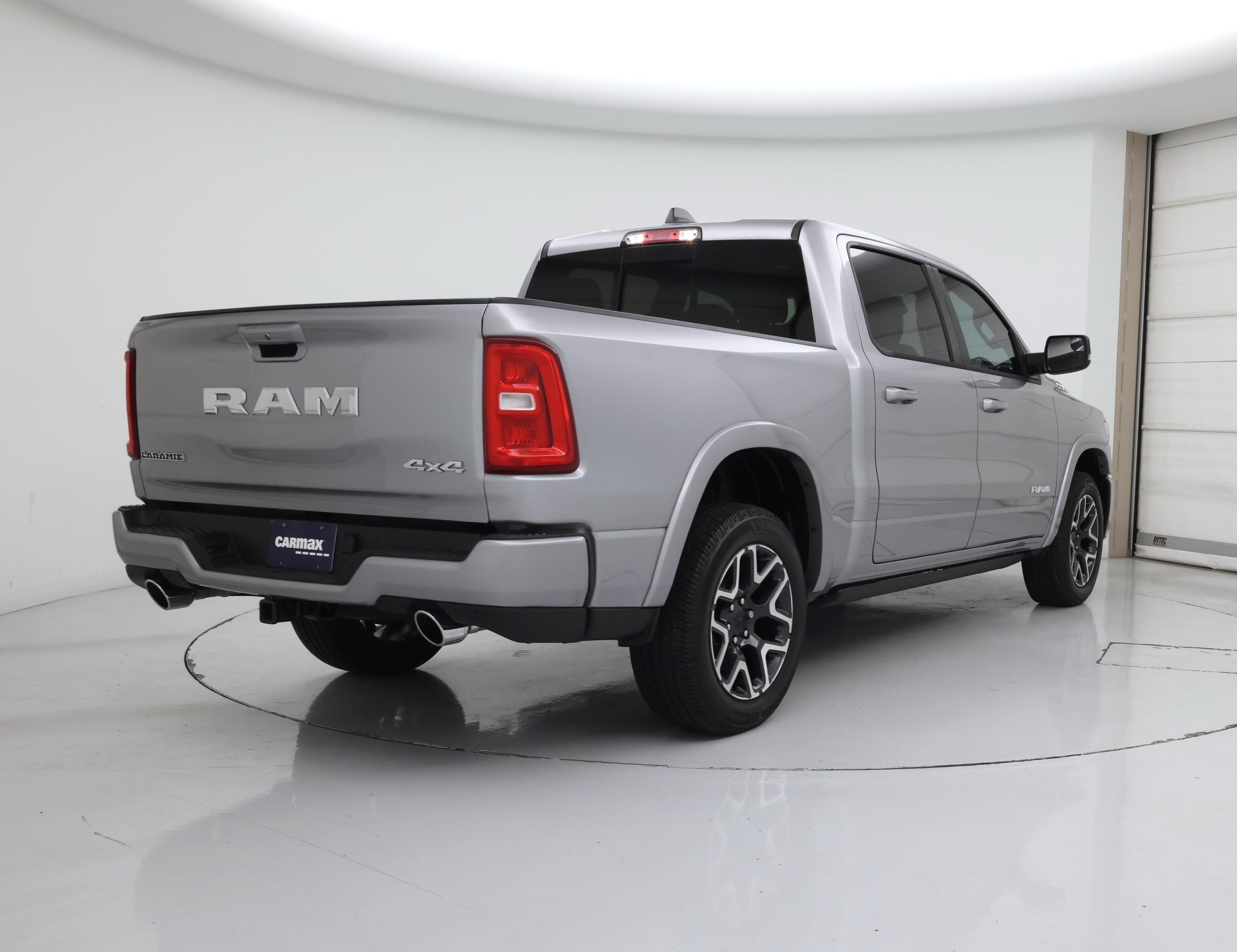 Thumbnail: 2025 RAM 1500 - 8