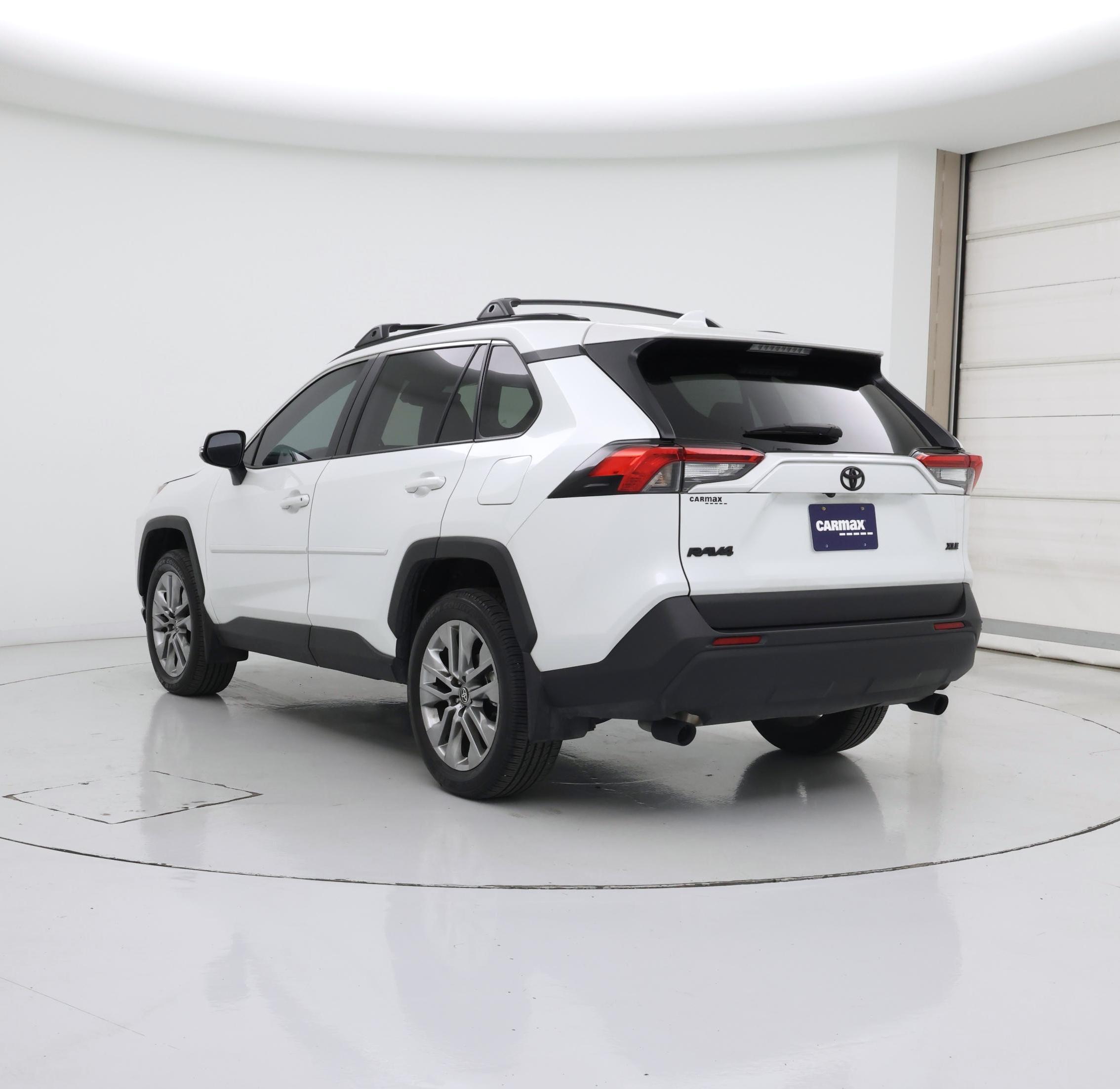 Thumbnail: 2025 Toyota RAV4 - 2