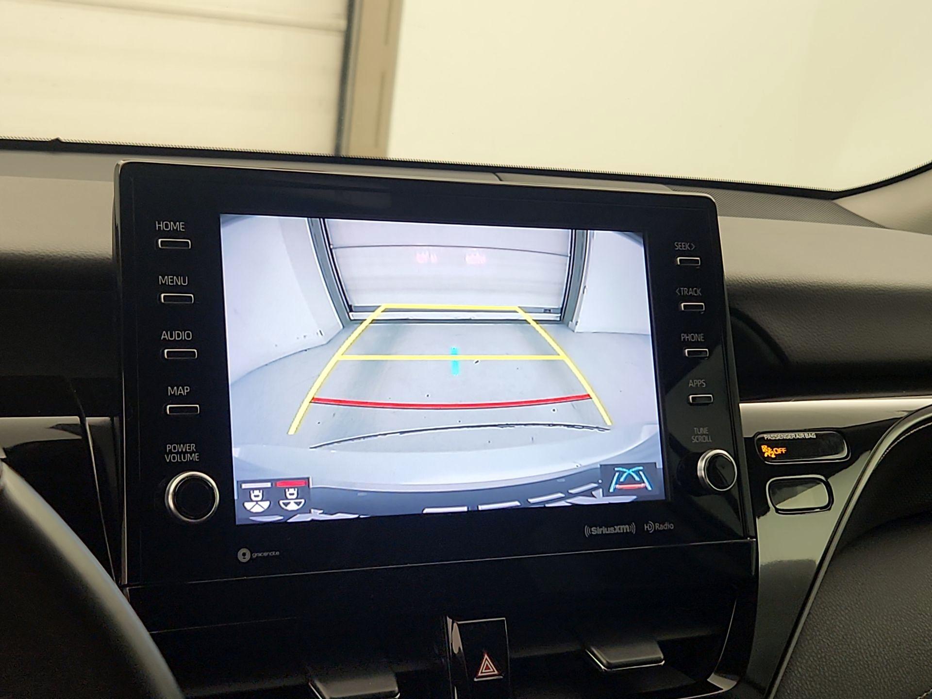 Thumbnail: 2021 Toyota Camry - 14