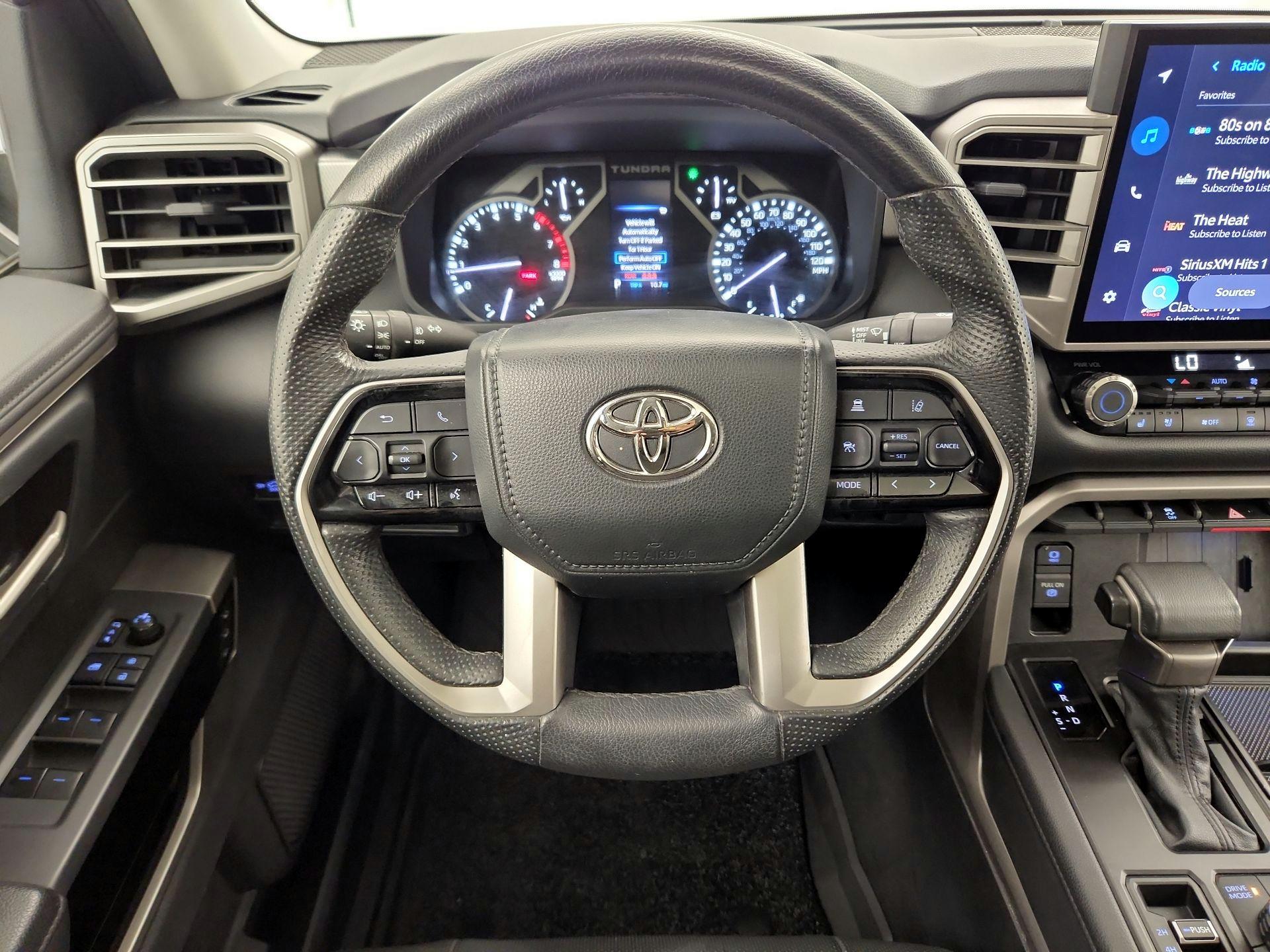 Thumbnail: 2022 Toyota Tundra - 10