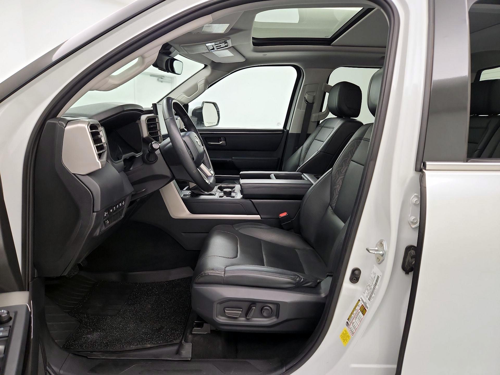 Thumbnail: 2022 Toyota Tundra - 11