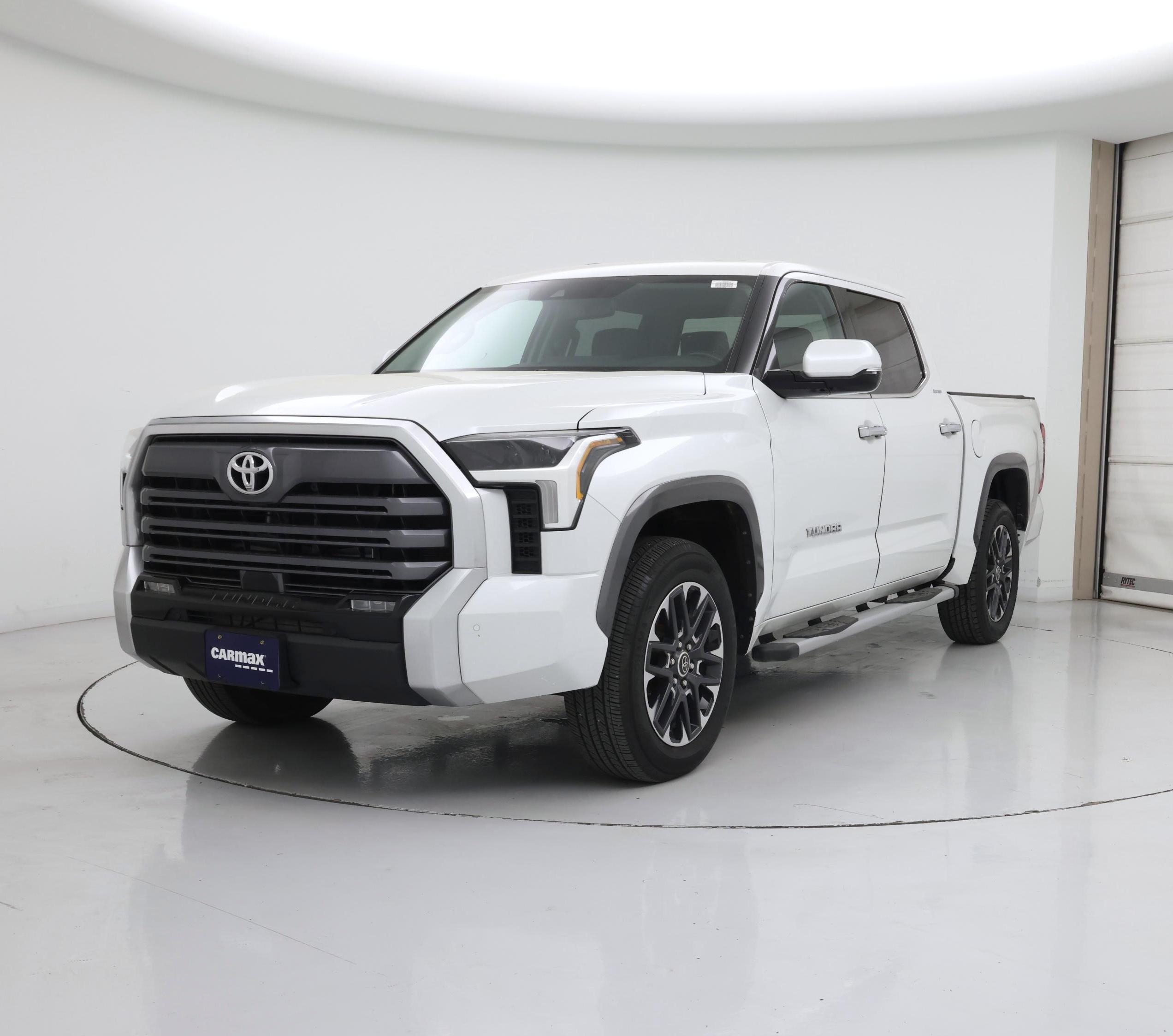 Thumbnail: 2022 Toyota Tundra - 4