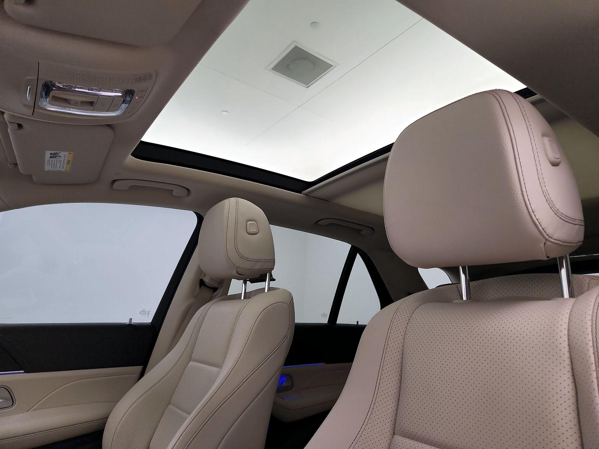 Thumbnail: 2020 Mercedes-Benz GLE - 20