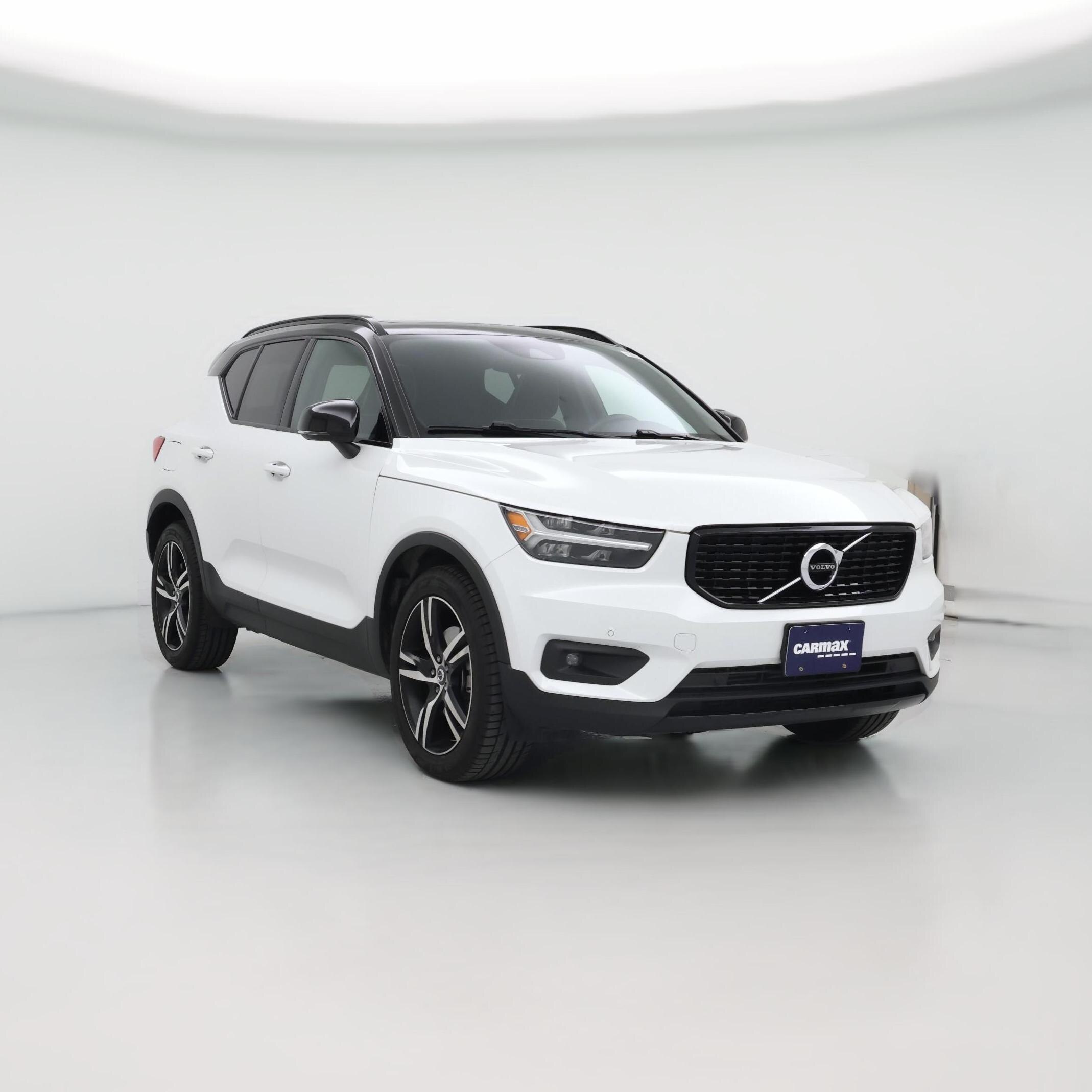 Thumbnail: 2021 Volvo XC40 - 1