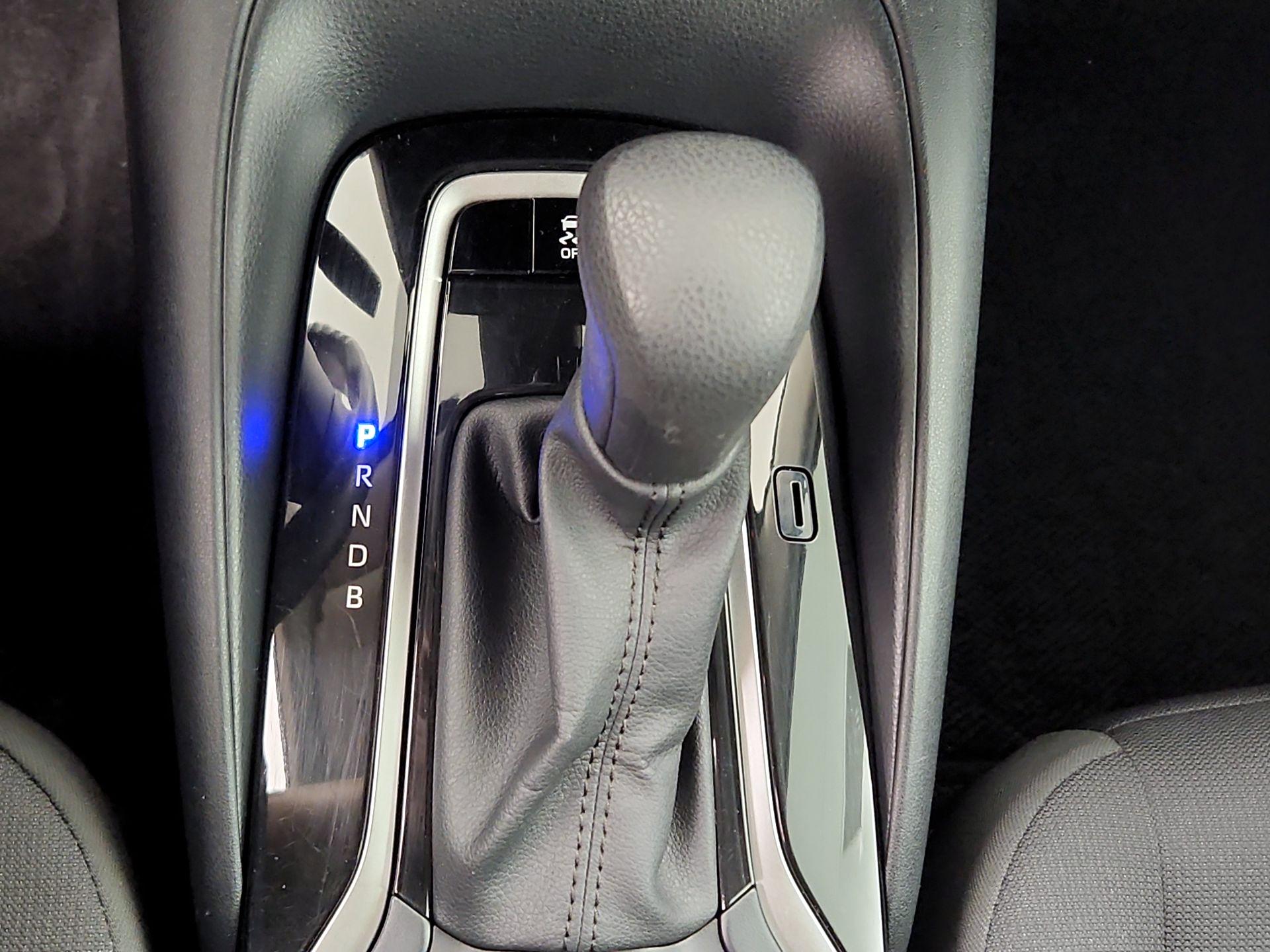 Thumbnail: 2023 Toyota Corolla - 18