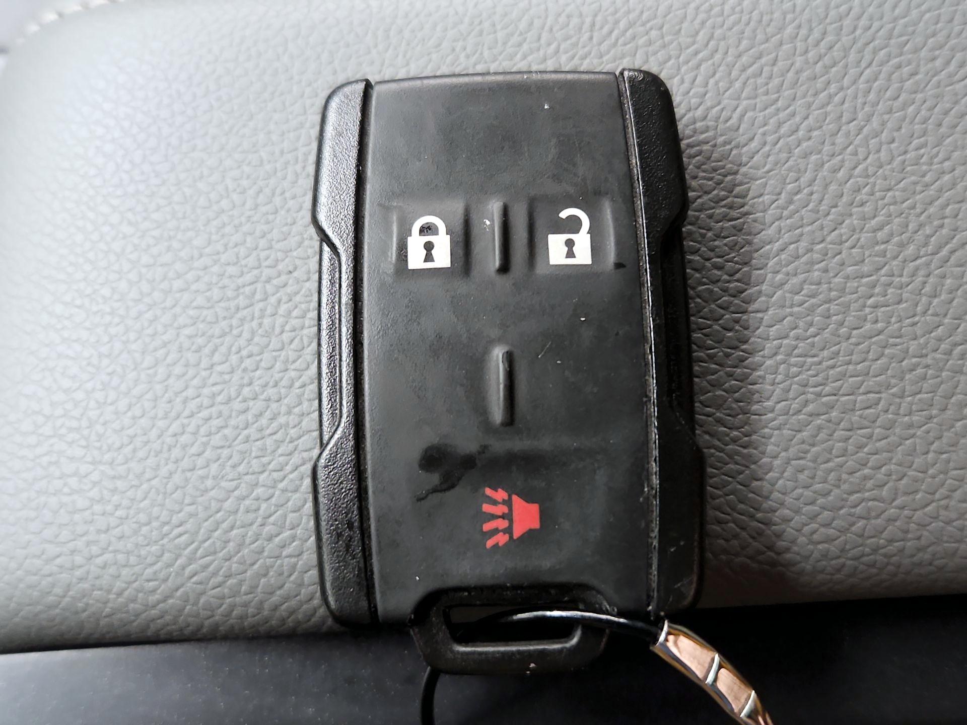 Thumbnail: 2017 GMC Sierra 1500 - 19