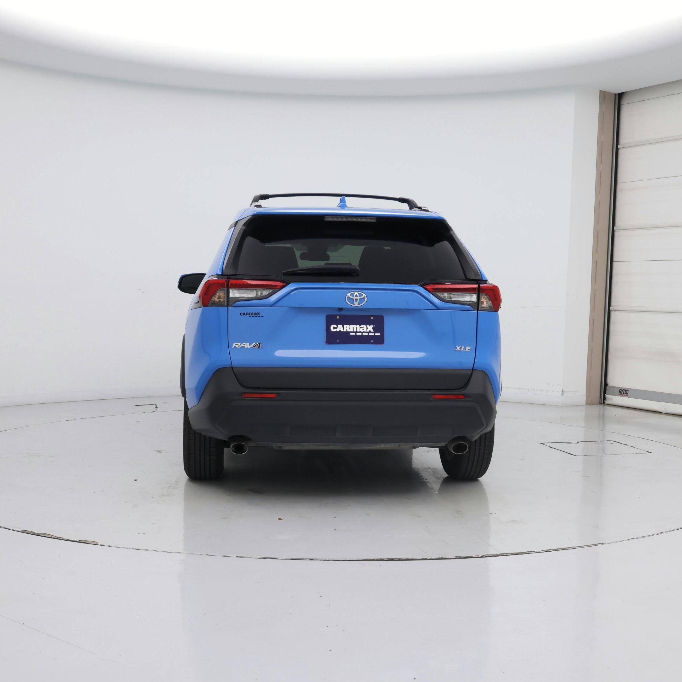 Thumbnail: 2019 Toyota RAV4 - 6