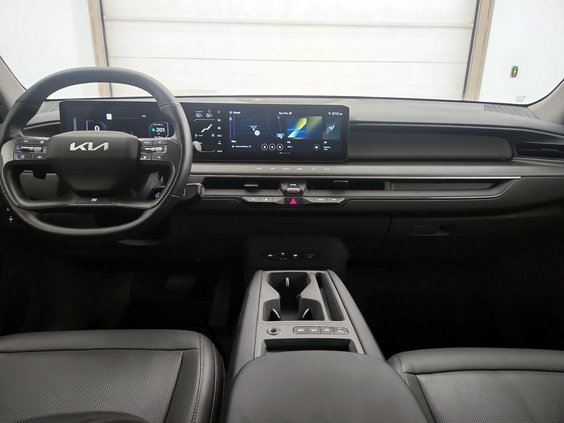 Thumbnail: 2024 Kia EV9 - 9