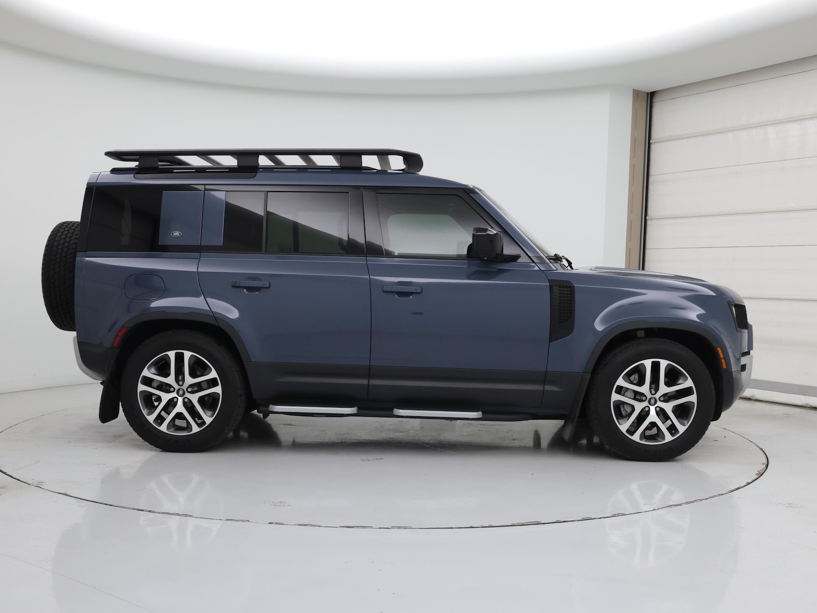 2020 Land Rover Defender SE - Photo 8