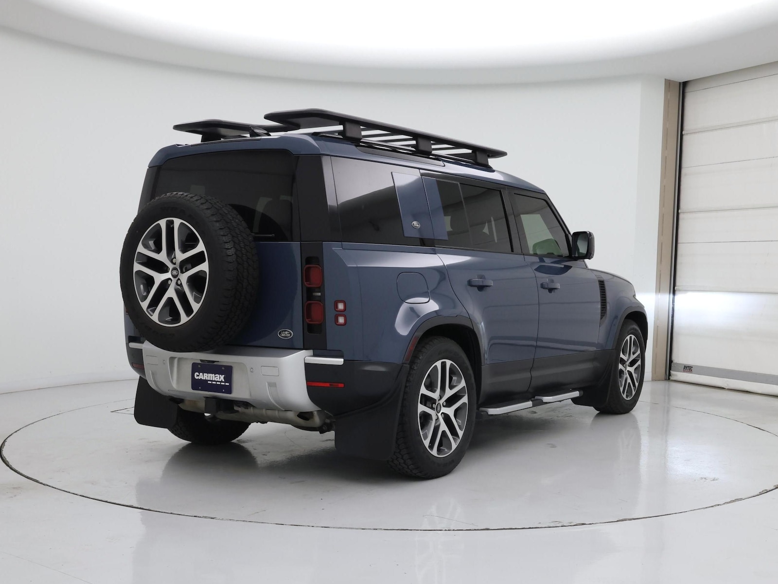 2020 Land Rover Defender SE - Photo 9